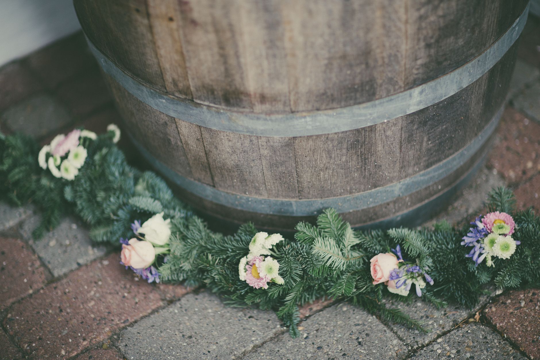 Contemporary Garland Designs