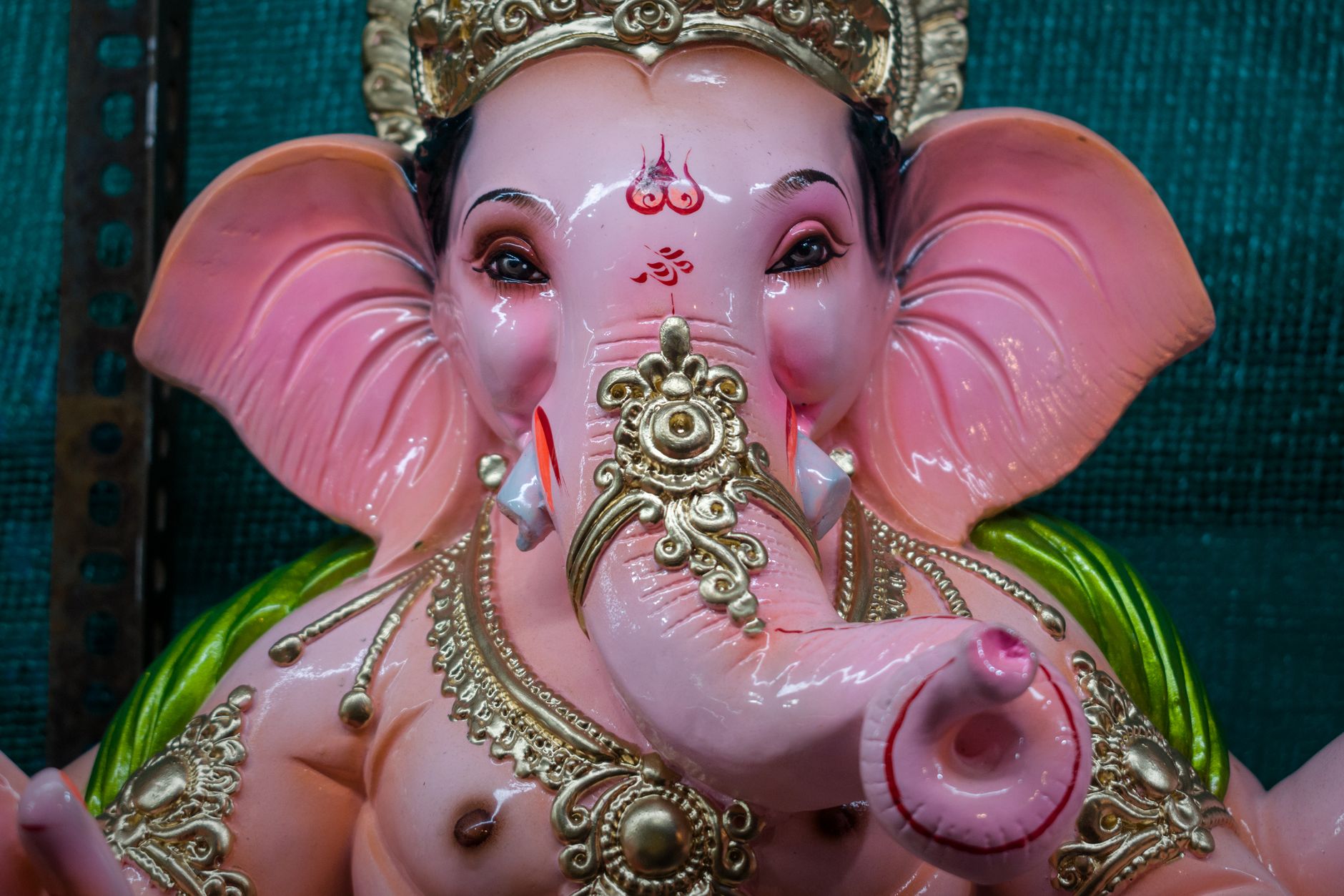 Ganesh Pooja Priest