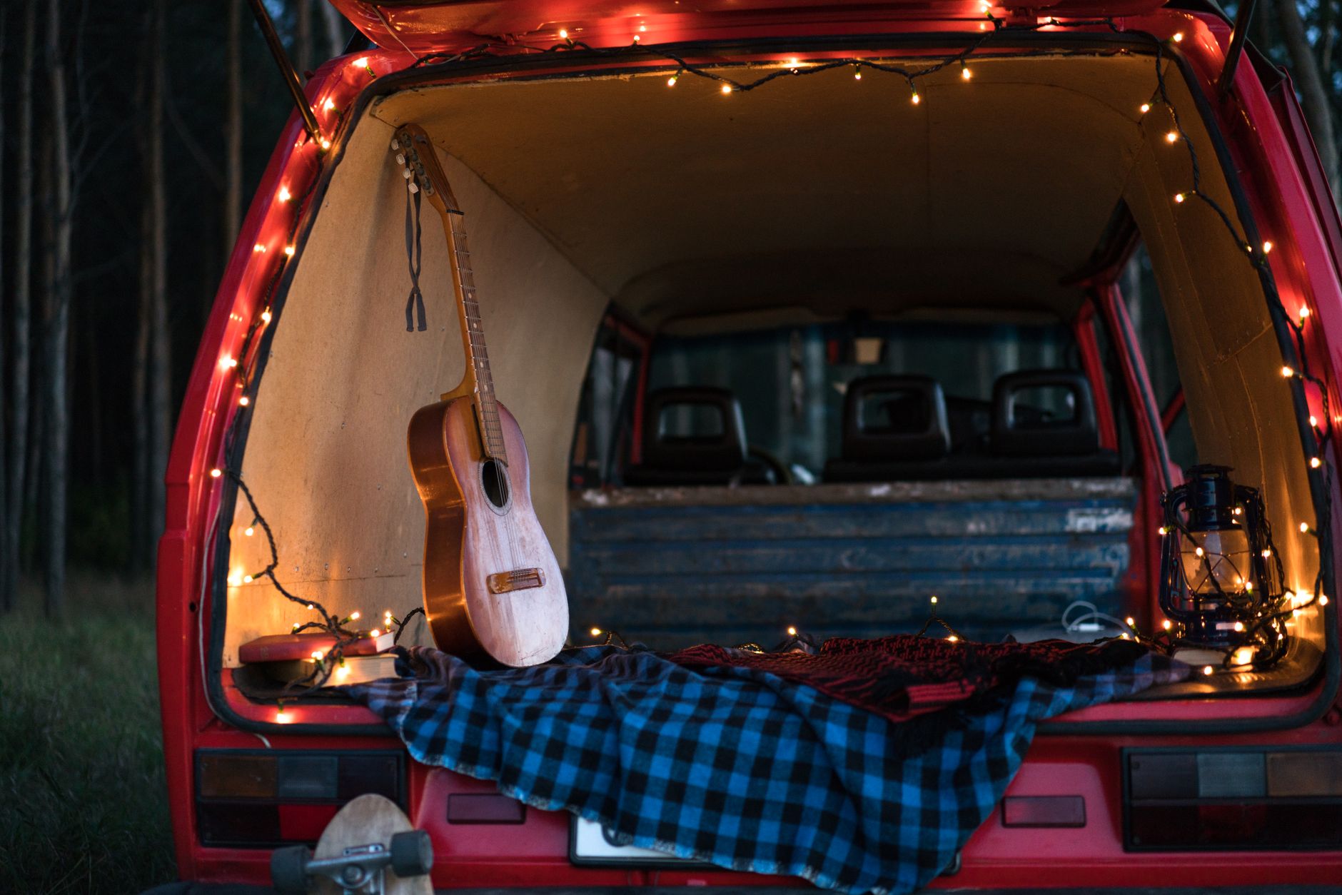 Agra's Best Mobile Music Vans