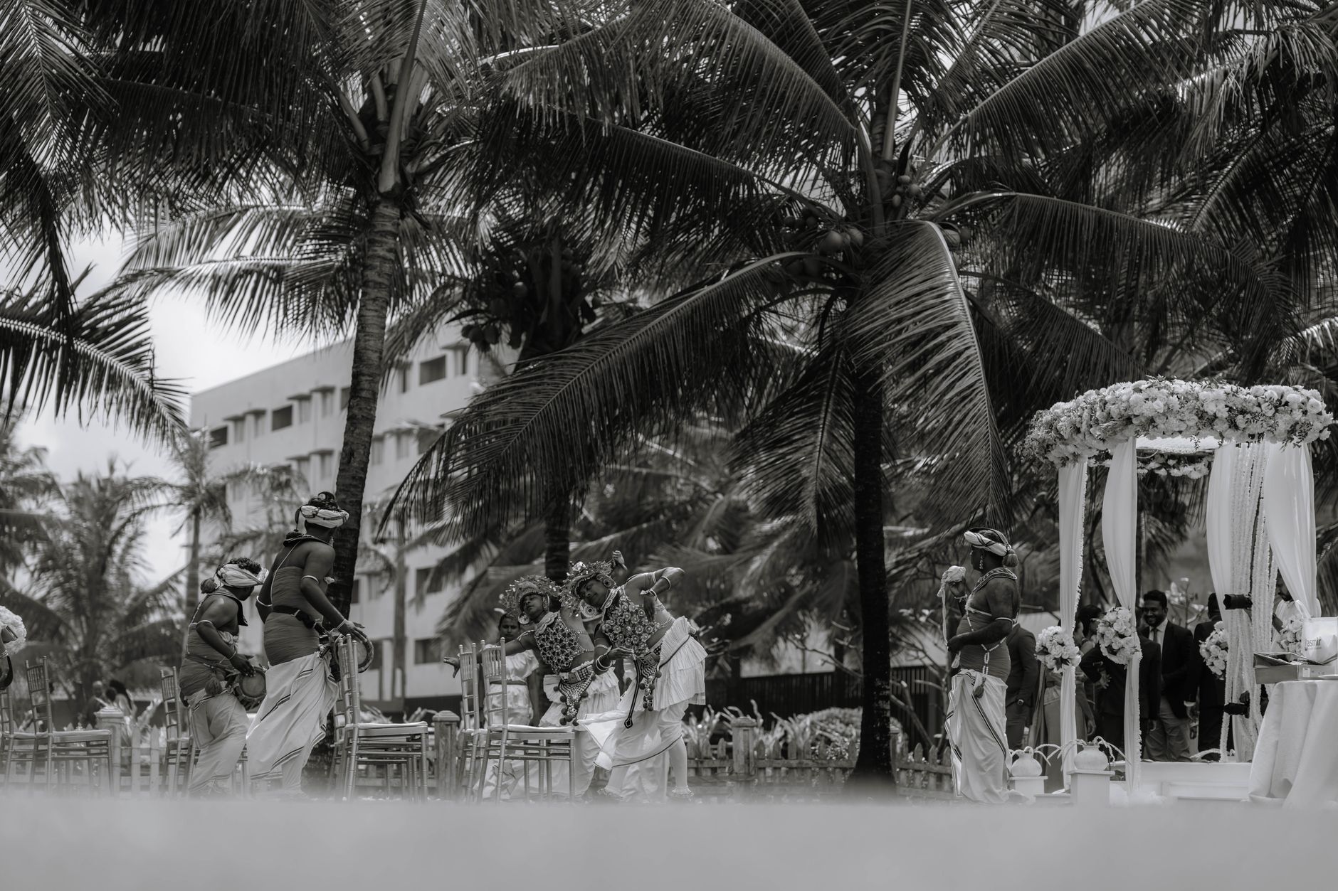Hassle-Free Forex for Your Wedding Guests