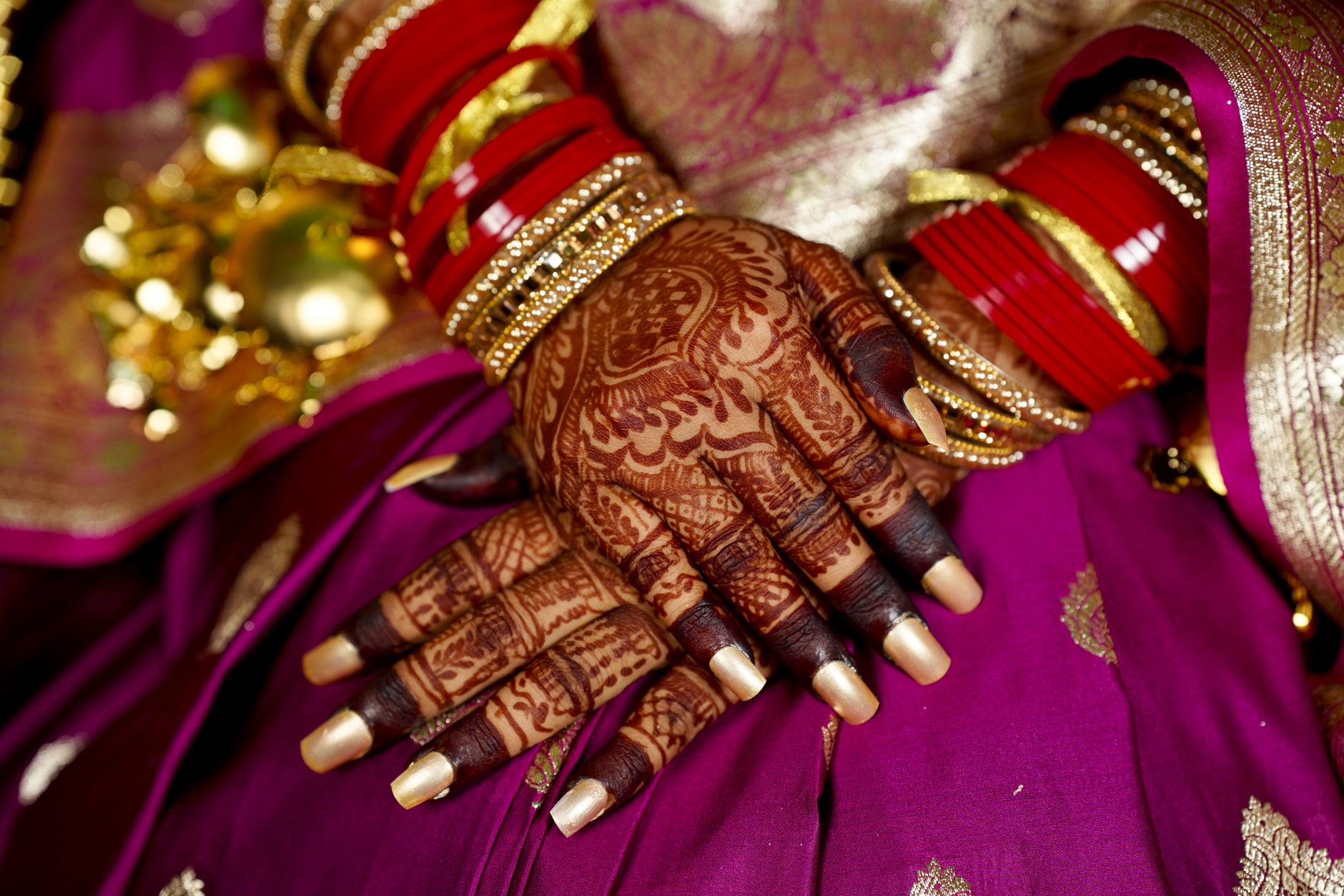 Expert Mehndi Artists in Alappuzha