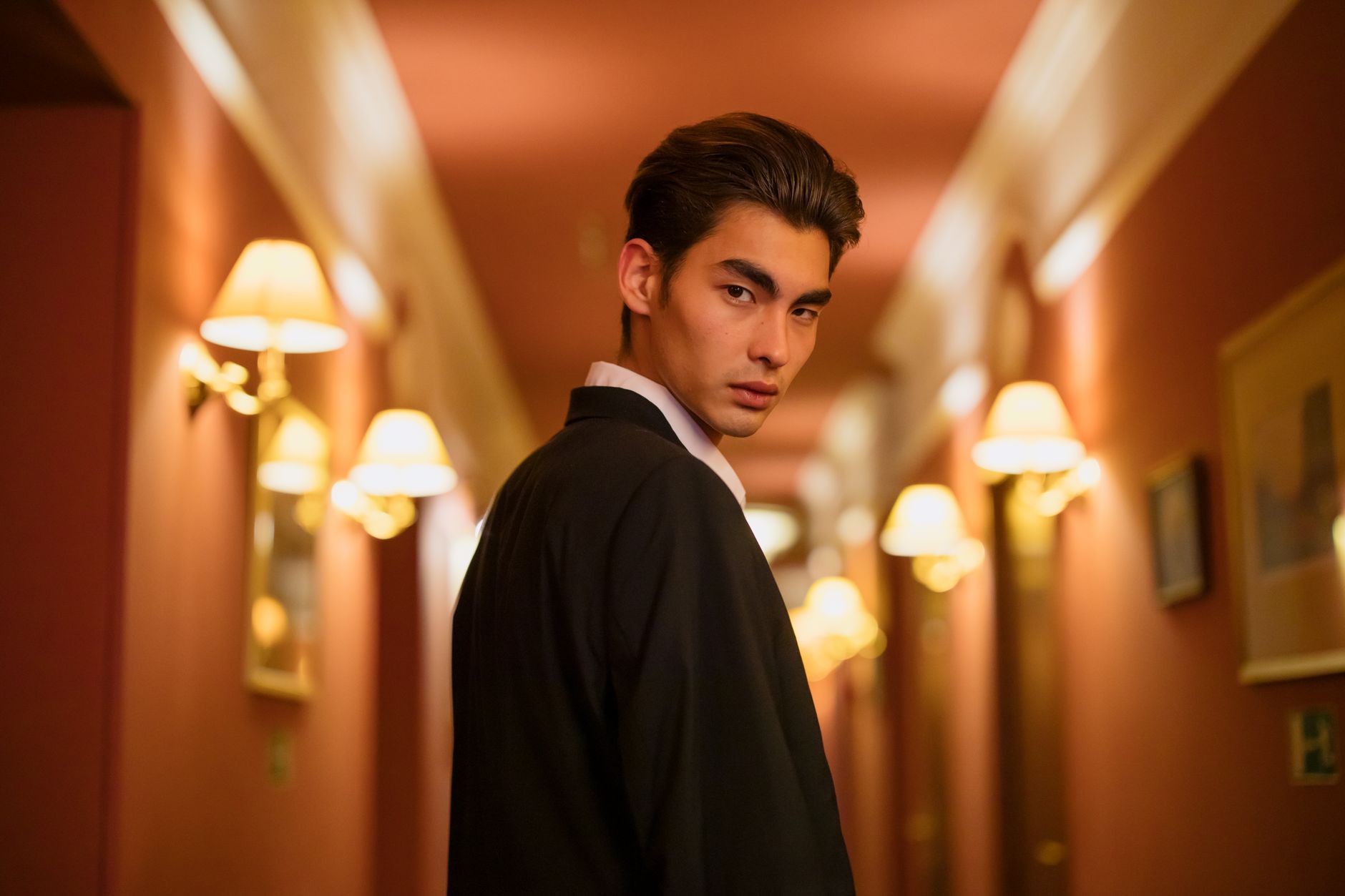 Hotel Groom Hair Service