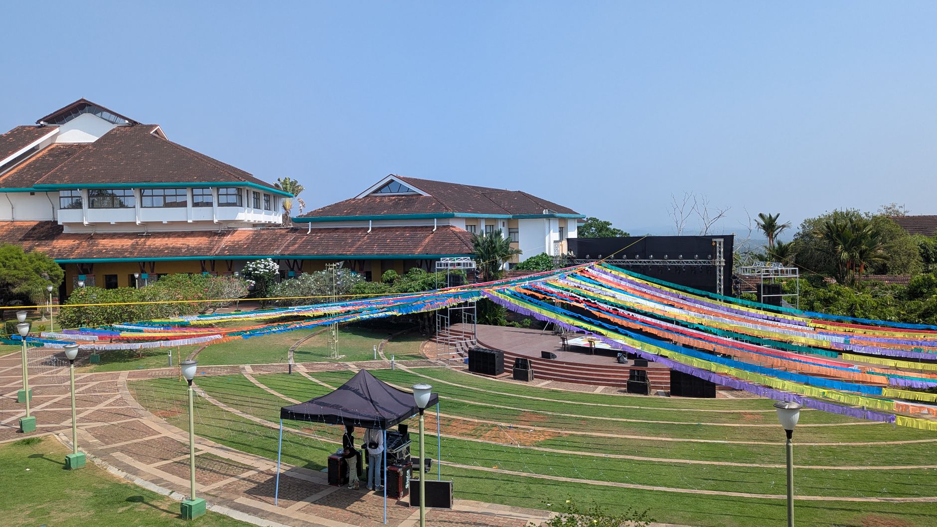 Top Resort Party DJs in Bekal