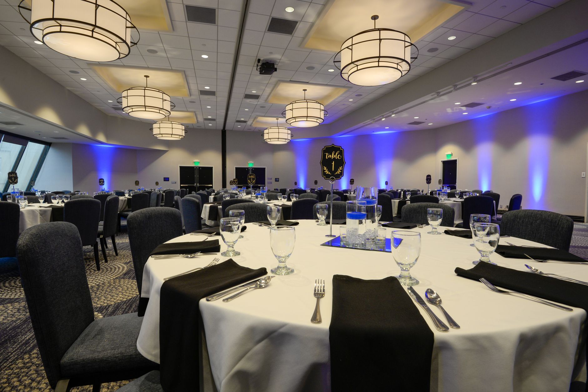 Round Tables for Every Celebration