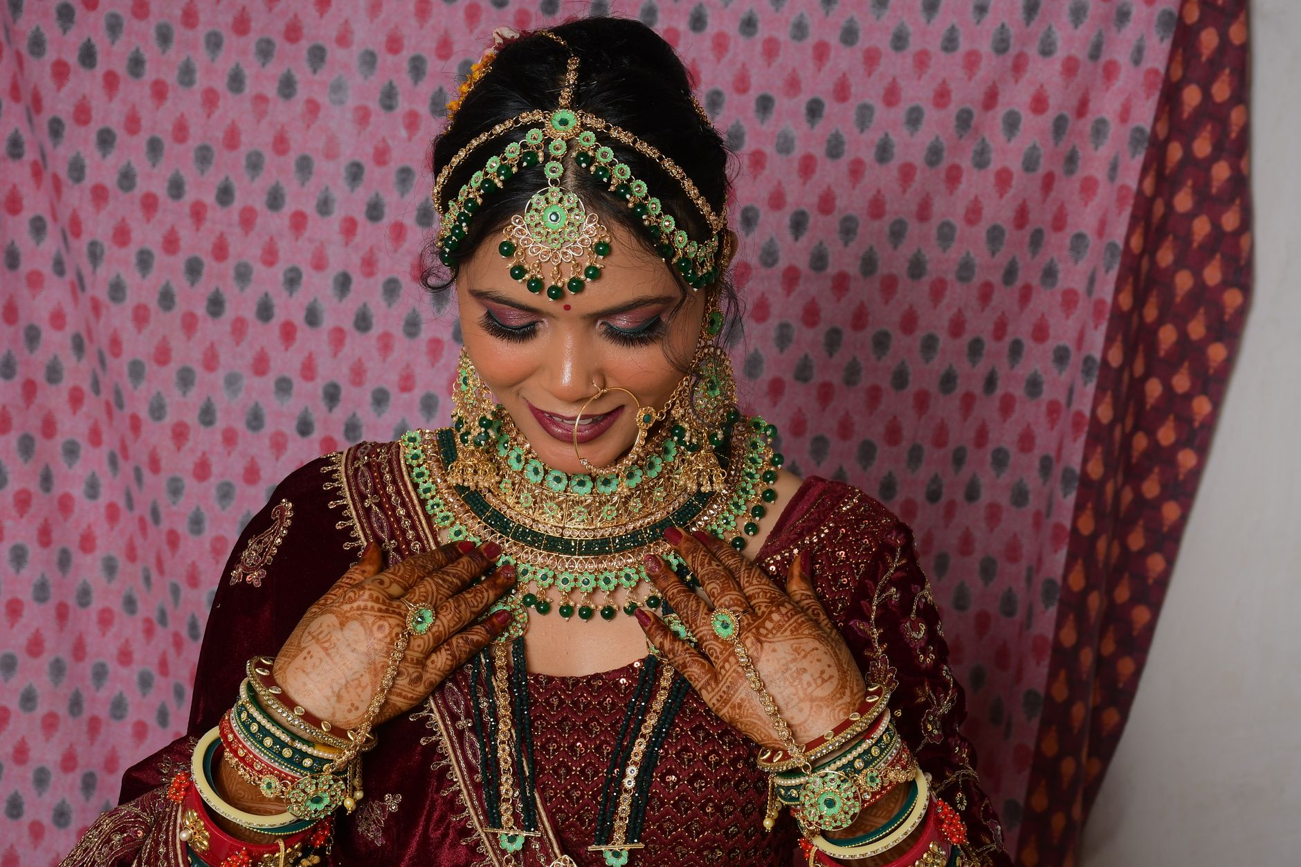 Adorn Your Bridal Hair Beautifully