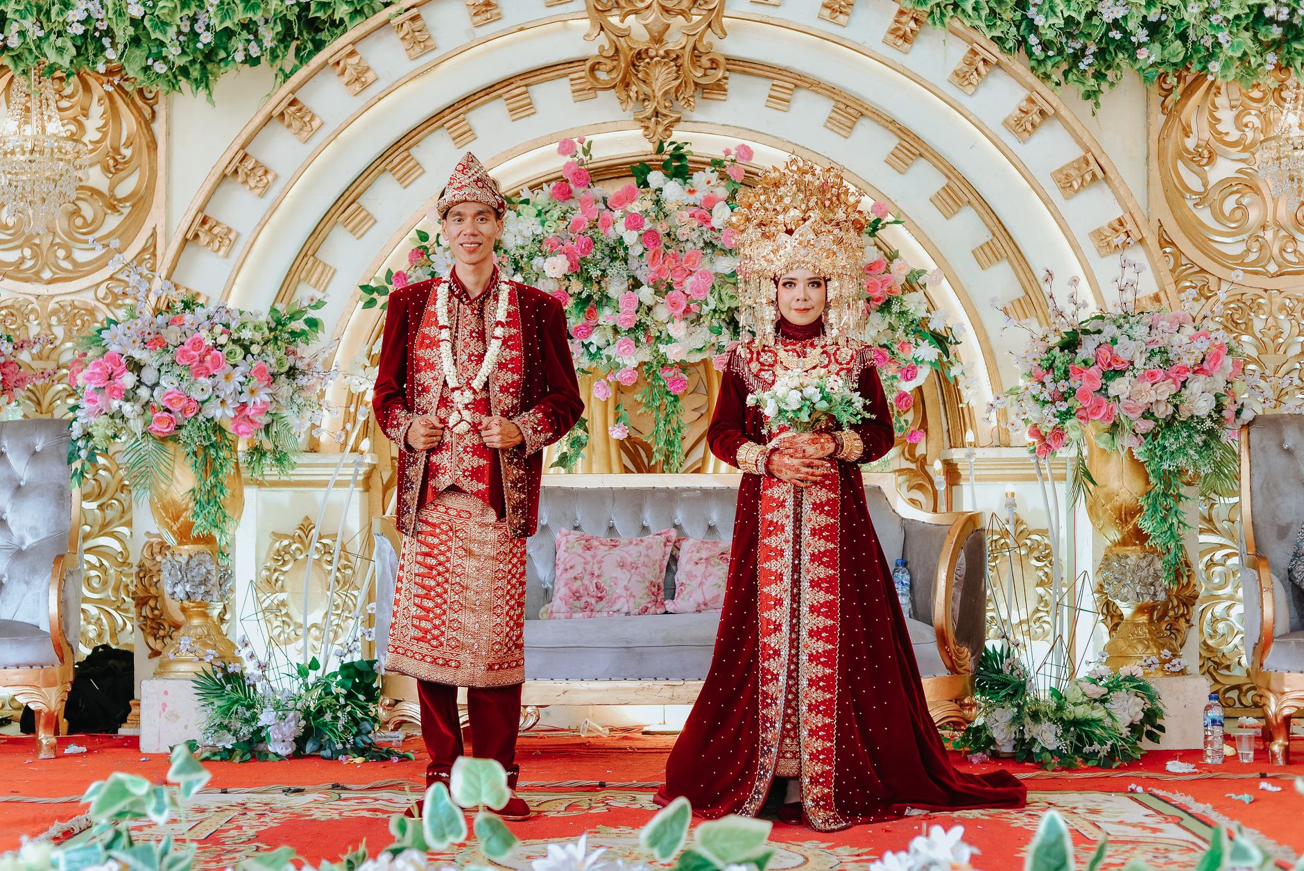 Royal Stage Seating for Your Big Day