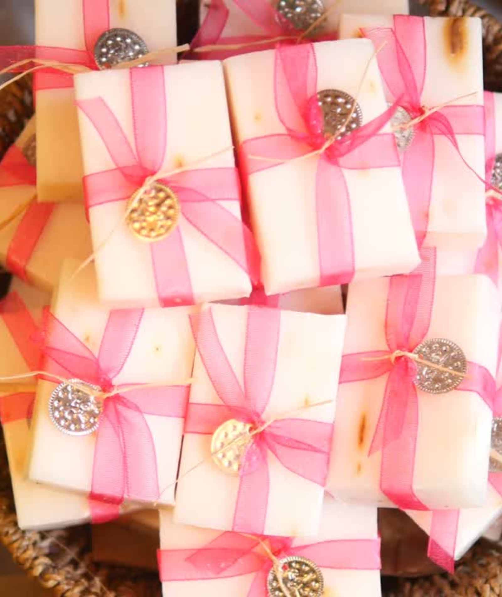Personalised & Unique Return Gifts