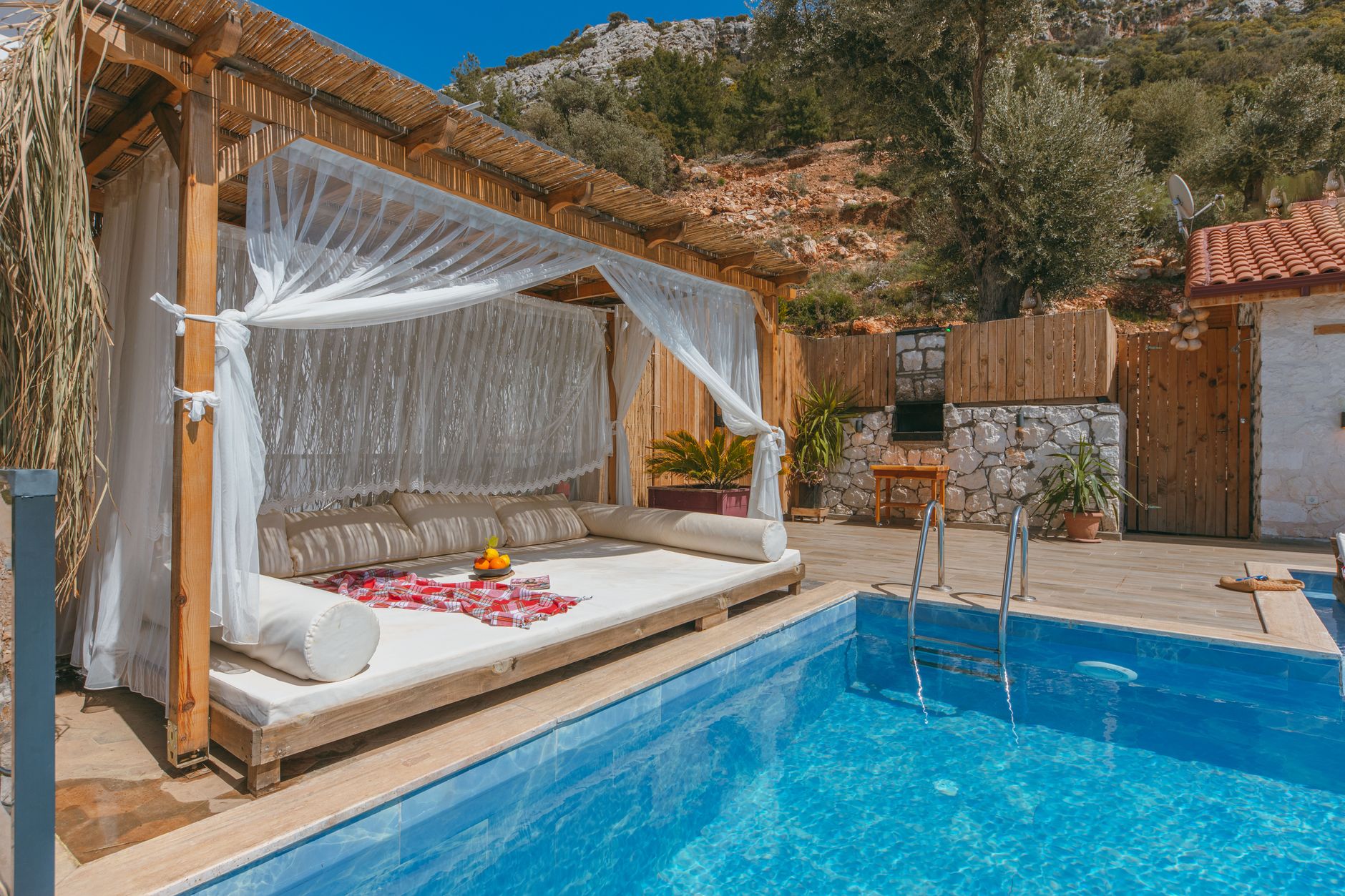 Poolside Spaces with Private Dining