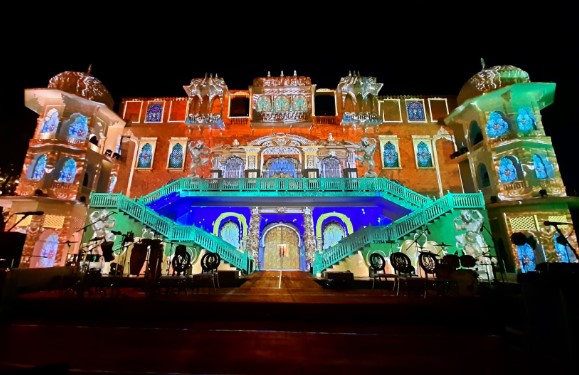 Full-Venue 3D Projection Mapping