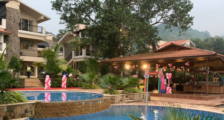 Celebrity Style Wedding at The Woods Villa Resort: Complete Guide