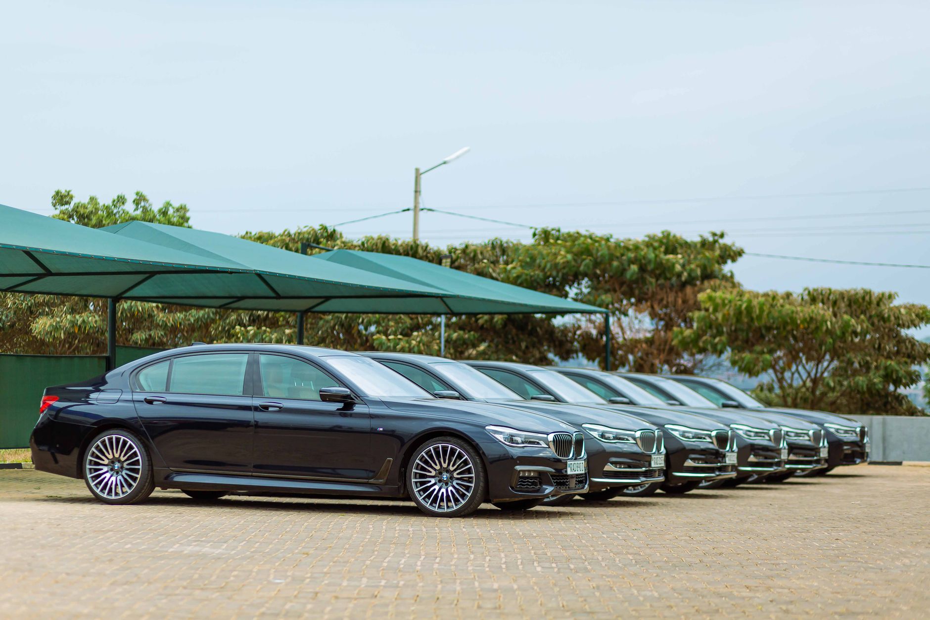 Seamless Hotel Transfer Desk Services
