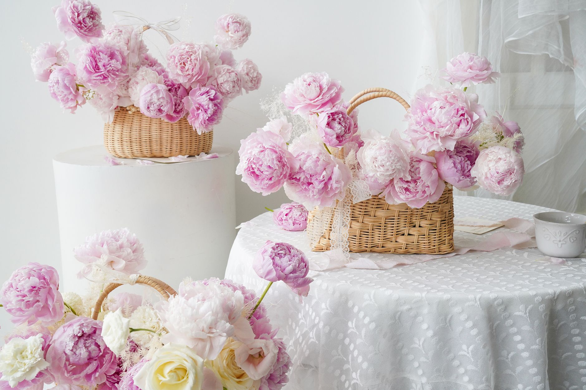 Elegant Flower Girl Baskets for Every Ceremony
