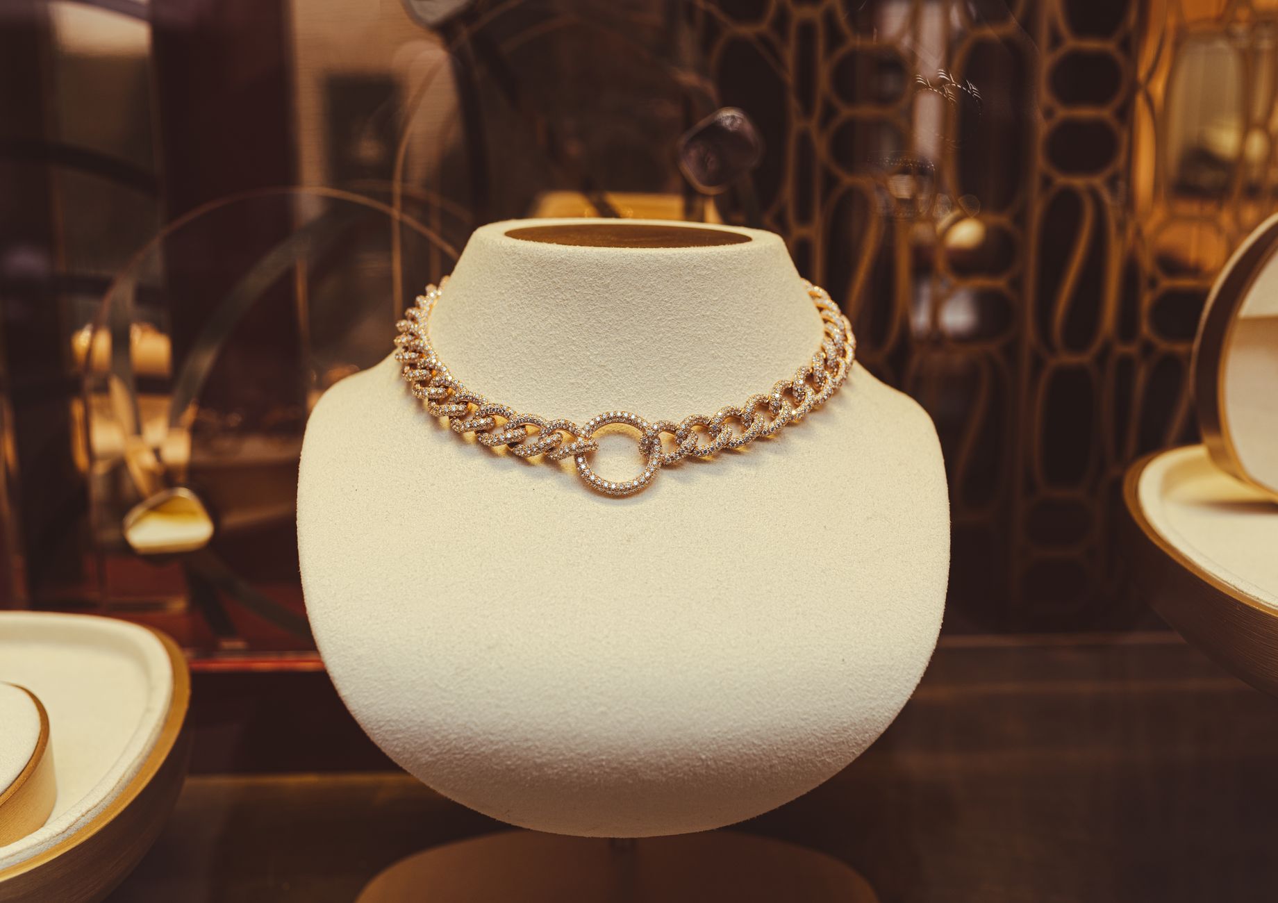 Exquisite Designer Gold Jewellery Collections
