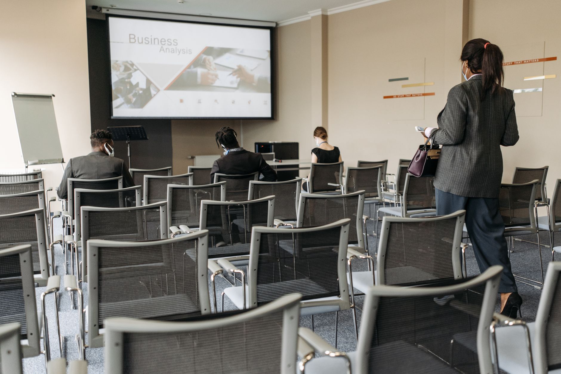 Book Executive Conference Spaces in Coimbatore