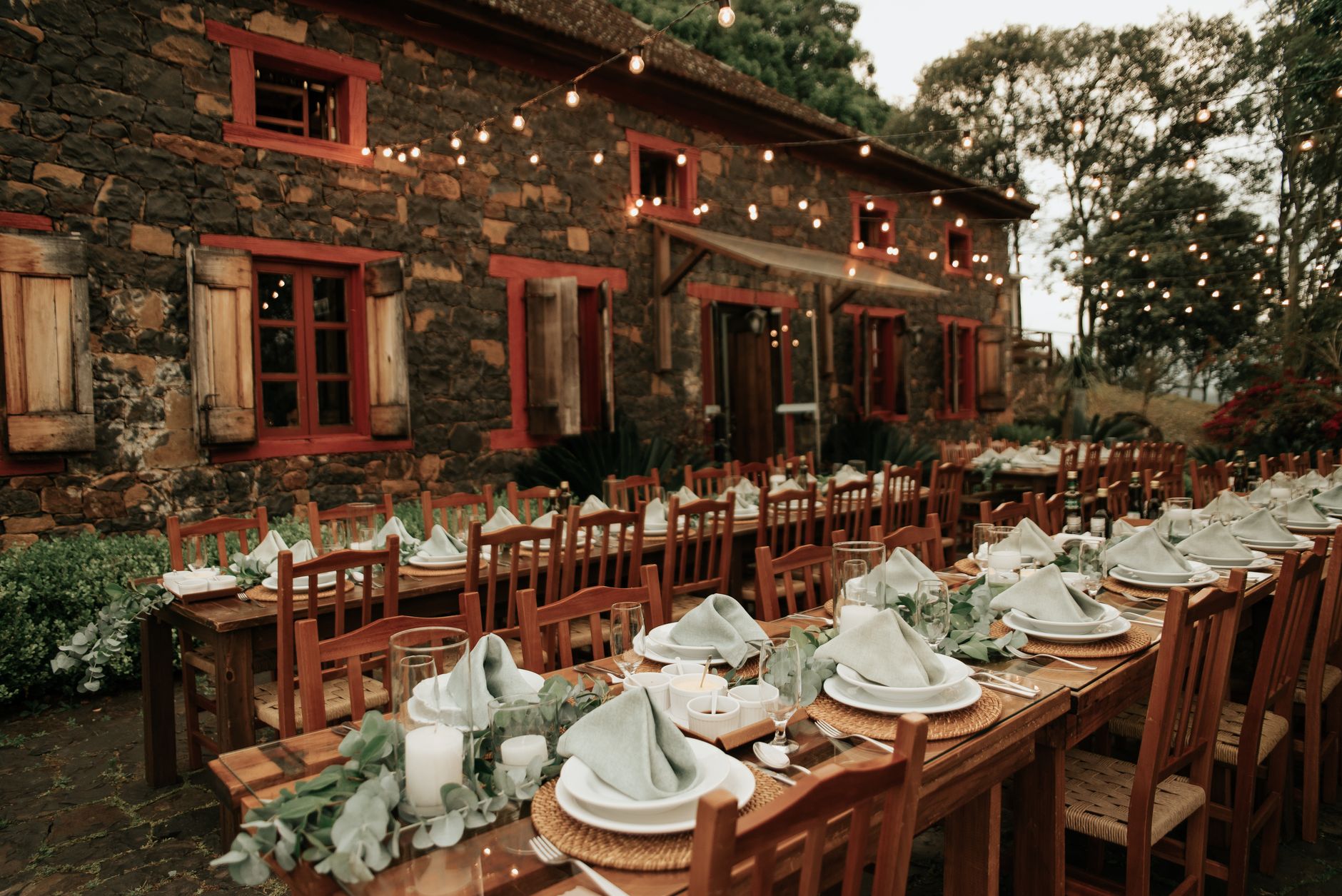 Transform Your Outdoor Venue with Expert Lighting