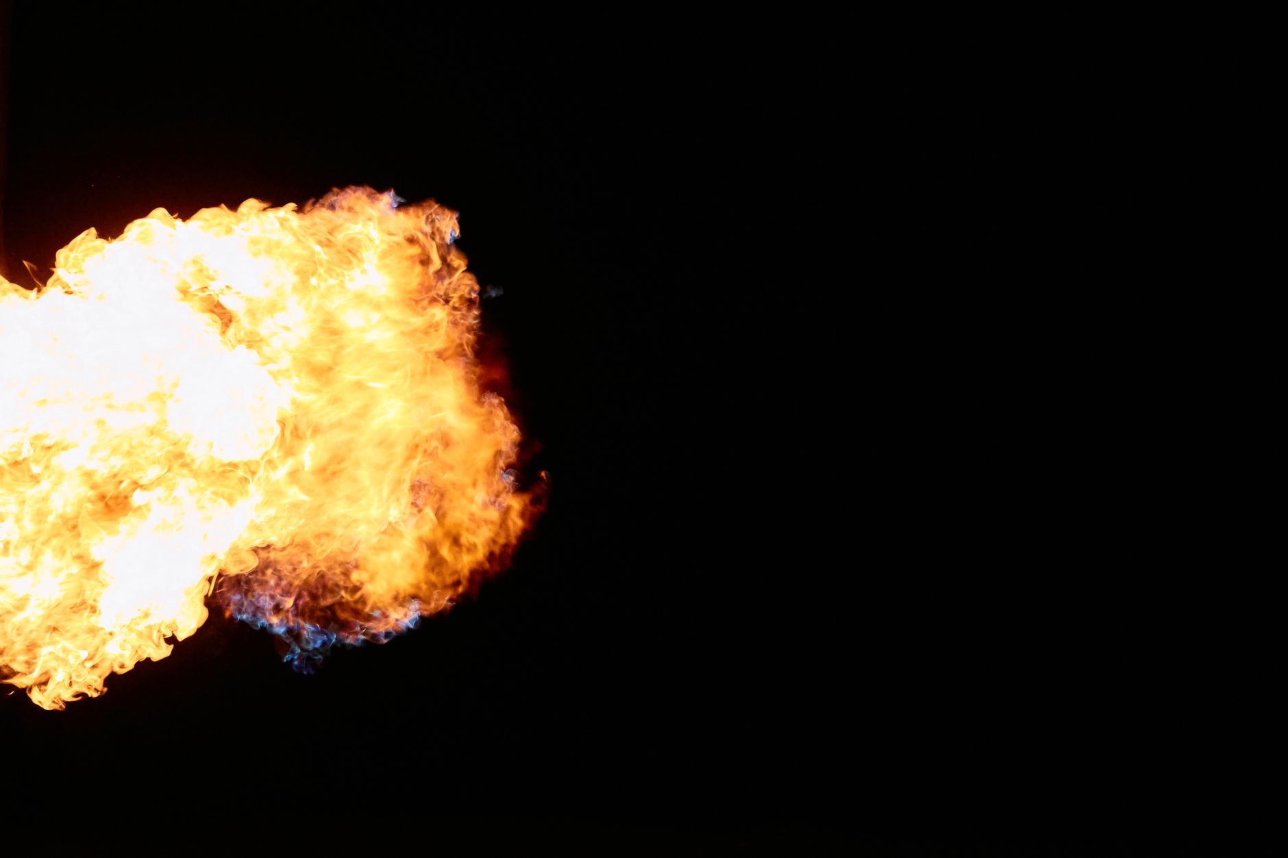 Professional CO2 Blast Experiences