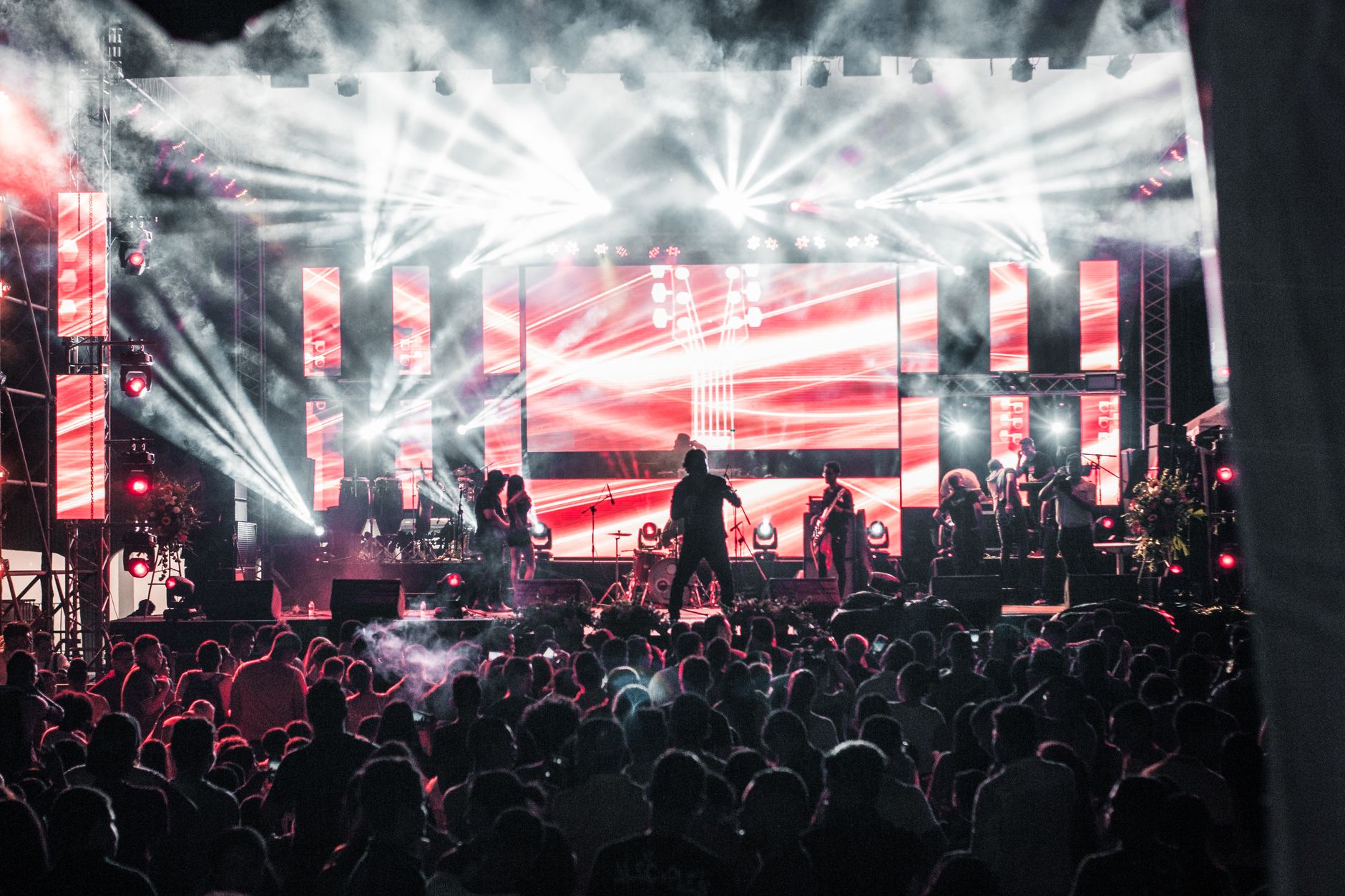 Premium Renowned Artist Event Appearances