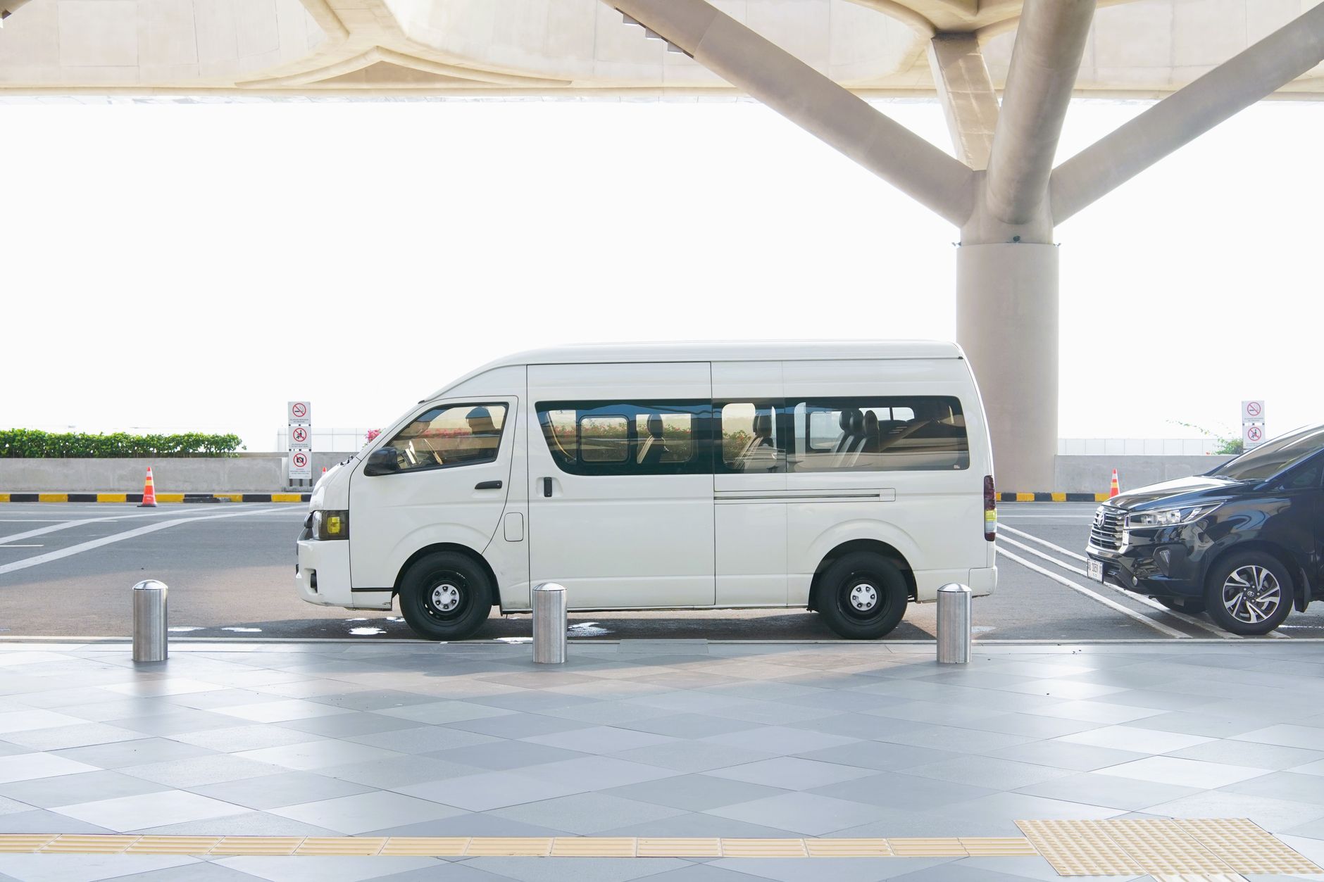 Coorg Airport Transfer Vans
