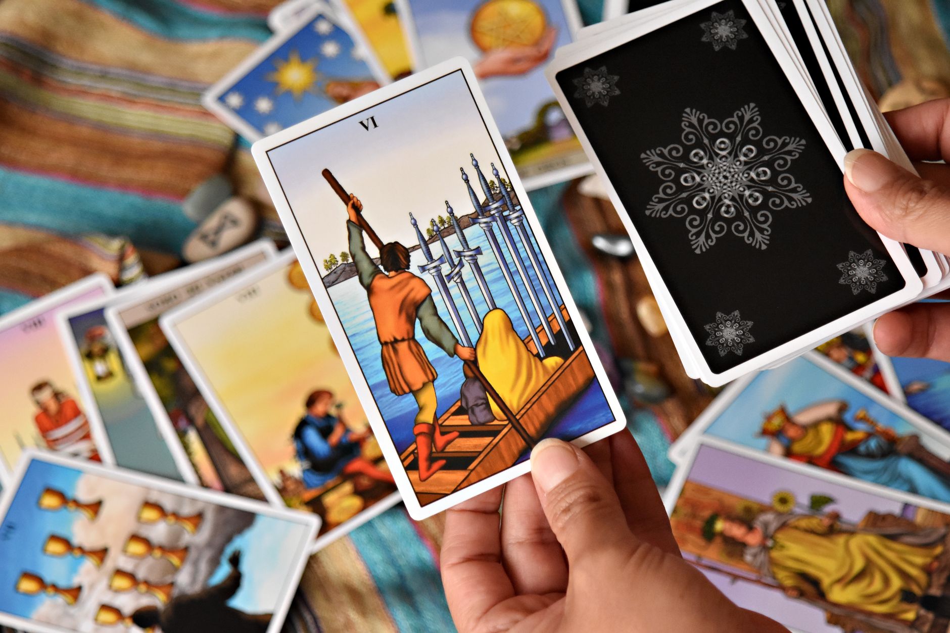 Intuitive Tarot Experts
