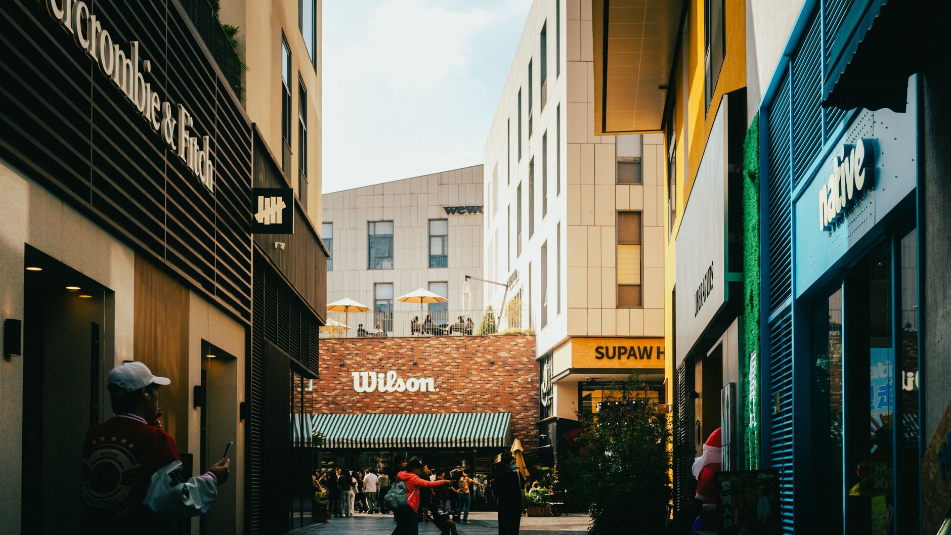 Retail Brand Activation Decor