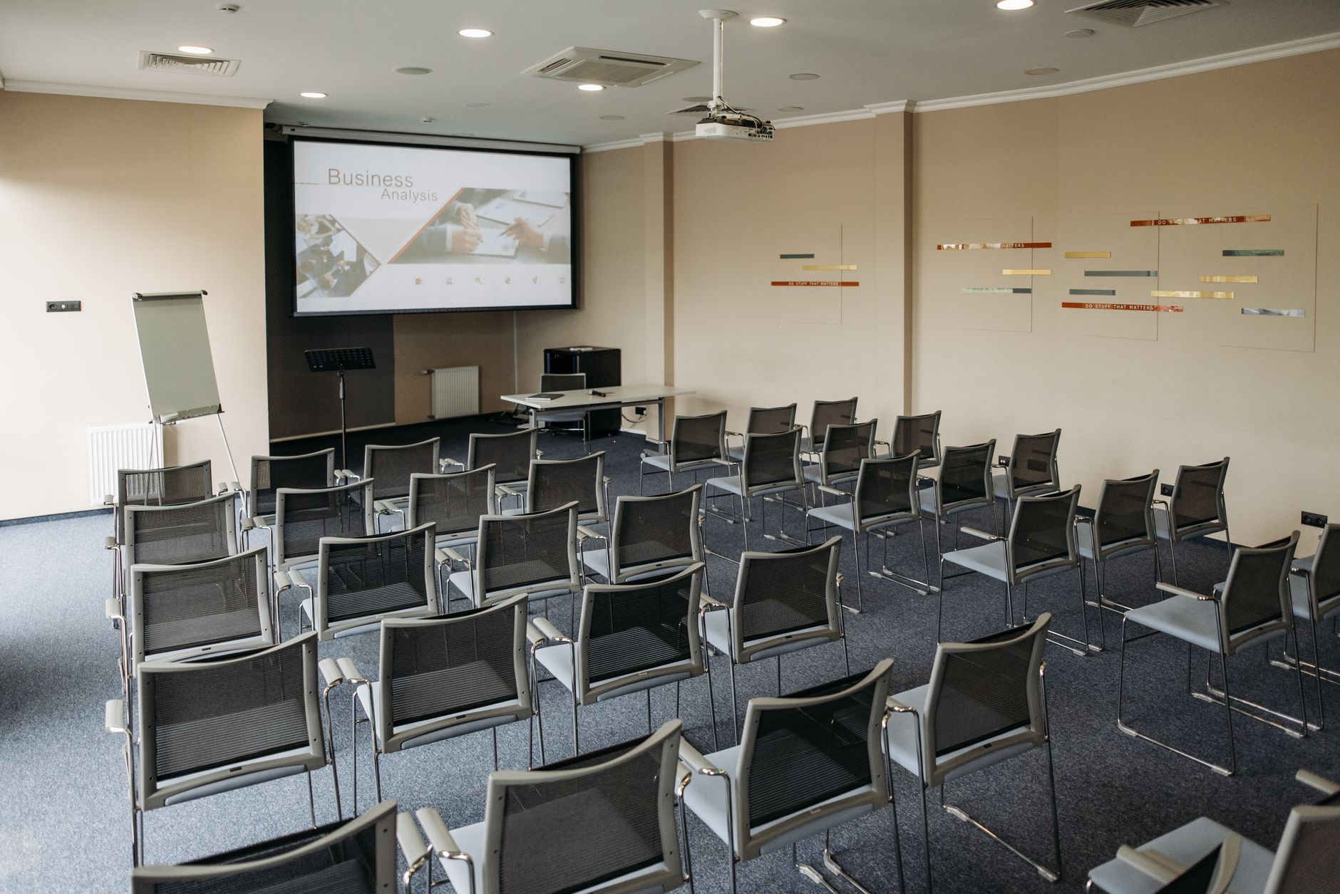 Book Top Auditoriums in Delhi