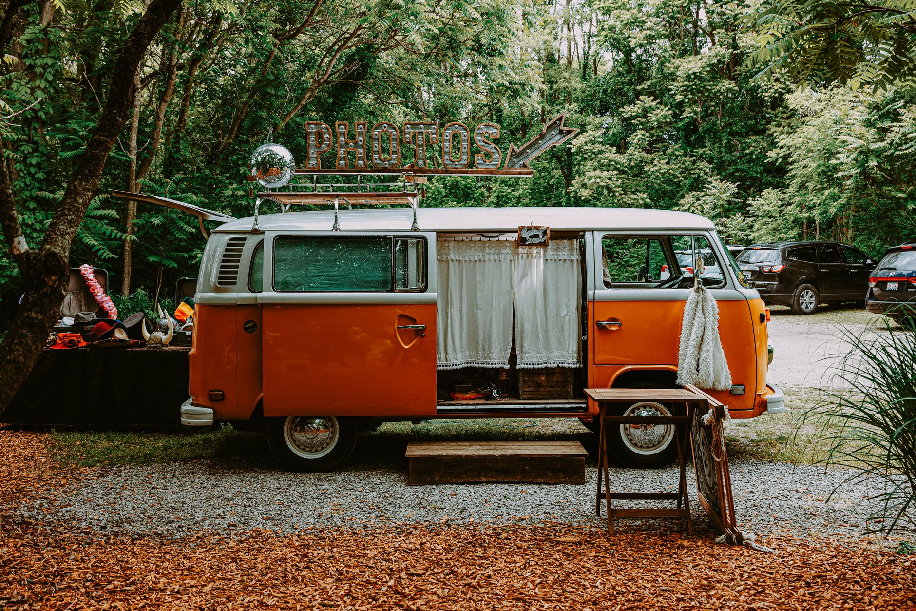 Guest Shuttle Vans for Delhi Events