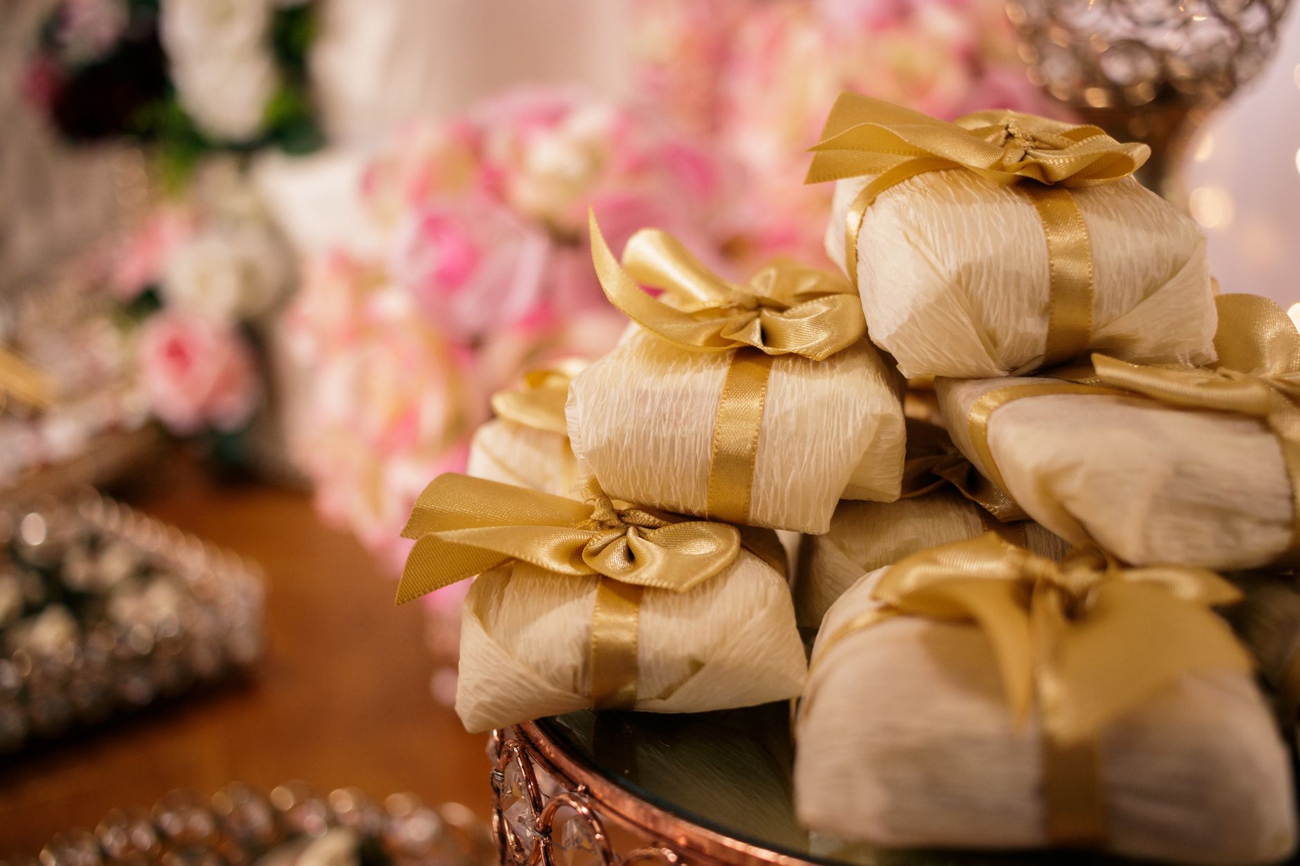 Gifting That Guests Remember Forever