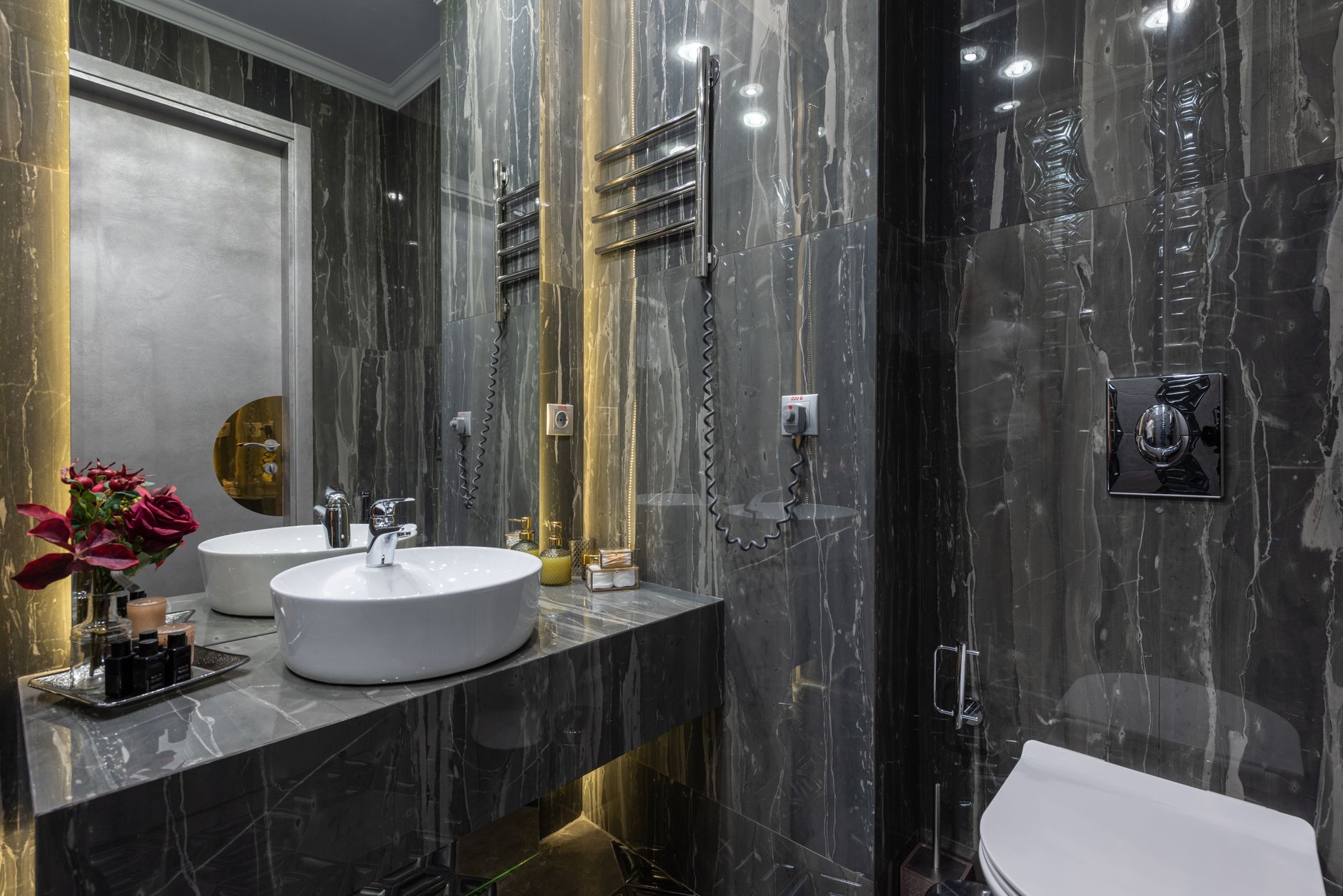 Premium Event Washrooms in Delhi