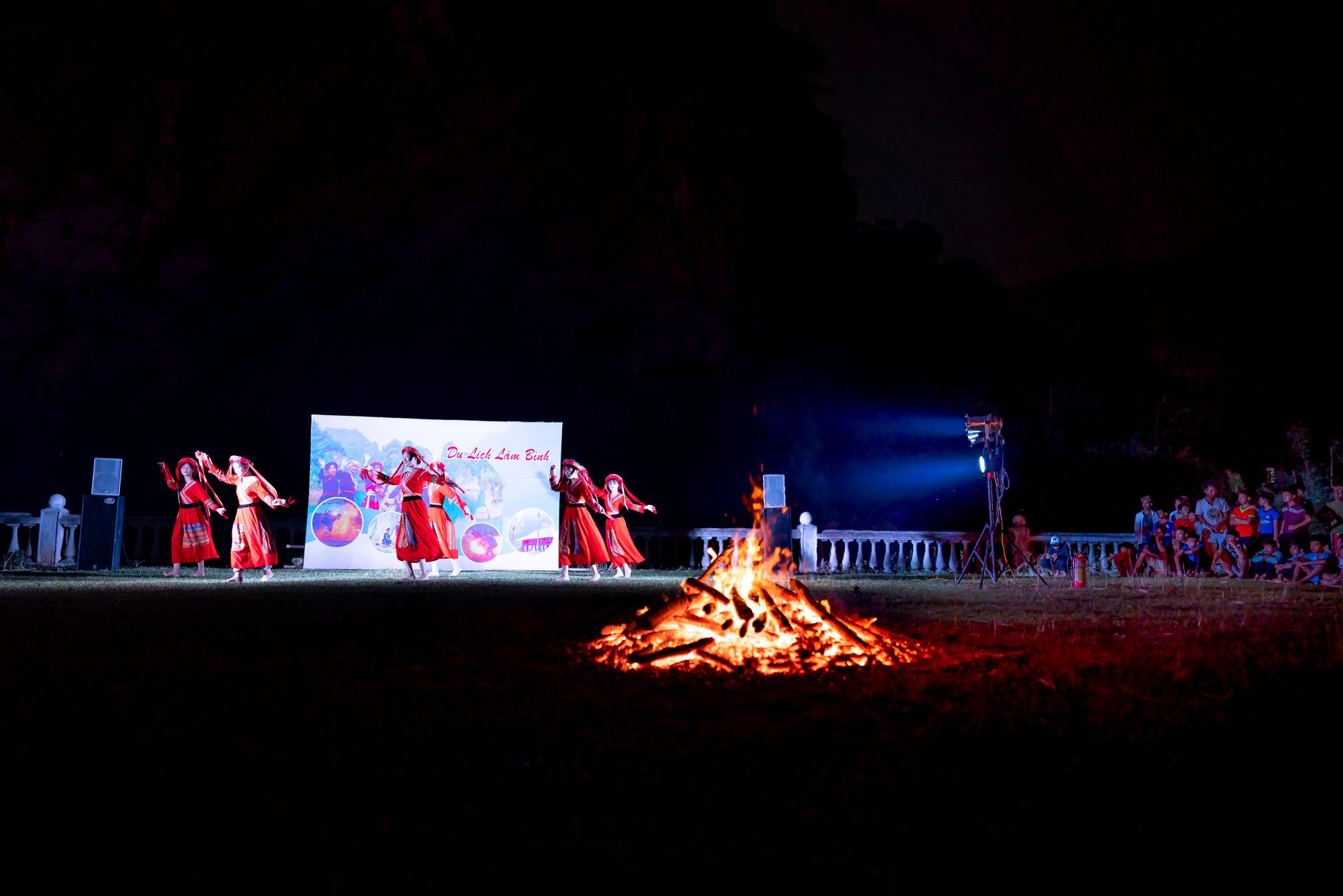 Book a Raas Night Experience in Delhi