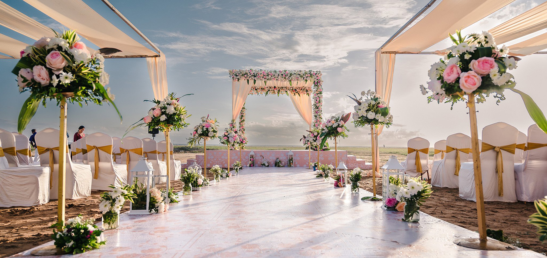 Comparison between destination and local wedding planners showing different wedding setups
