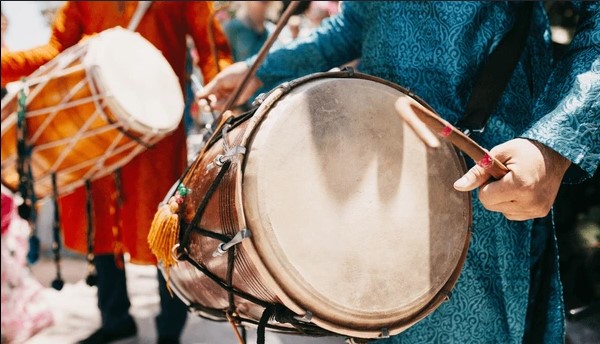 Book Dhol Artists for Your Kochi Celebration