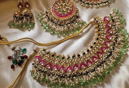 Rent Royal Jewellery for Your Big Day