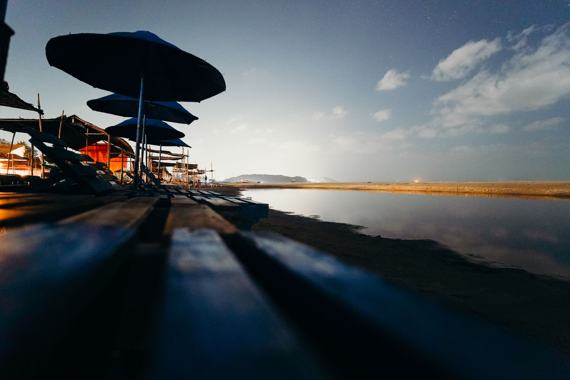 Food Trucks, Waves & Unforgettable Feasts