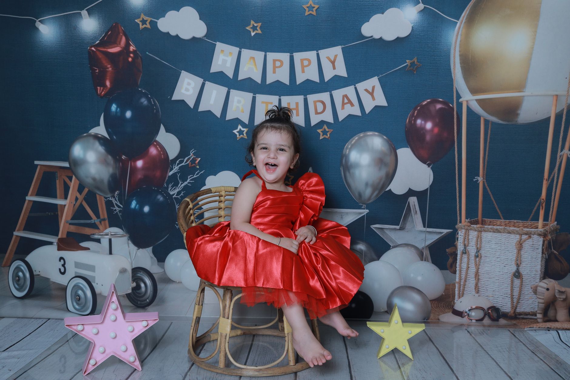 Home Kids Birthday Photography