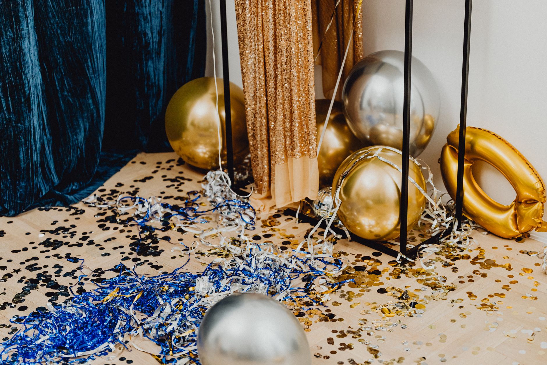 Indoor Balloon Installations
