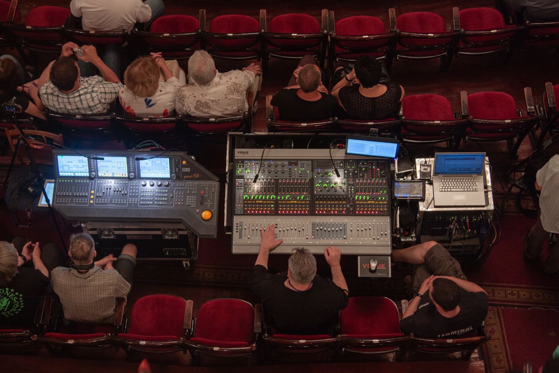 Multi Zone Audio Technician