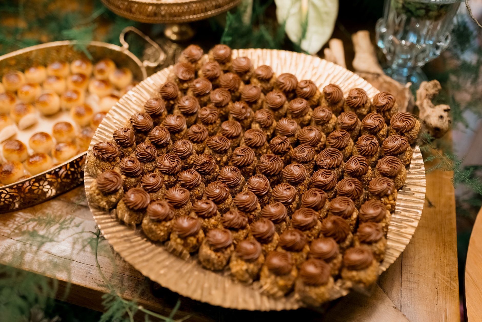 Flowing Chocolate, Unforgettable Moments