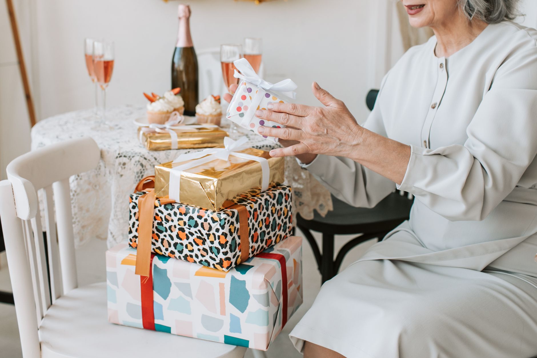 Gift Memories That Shine at 25