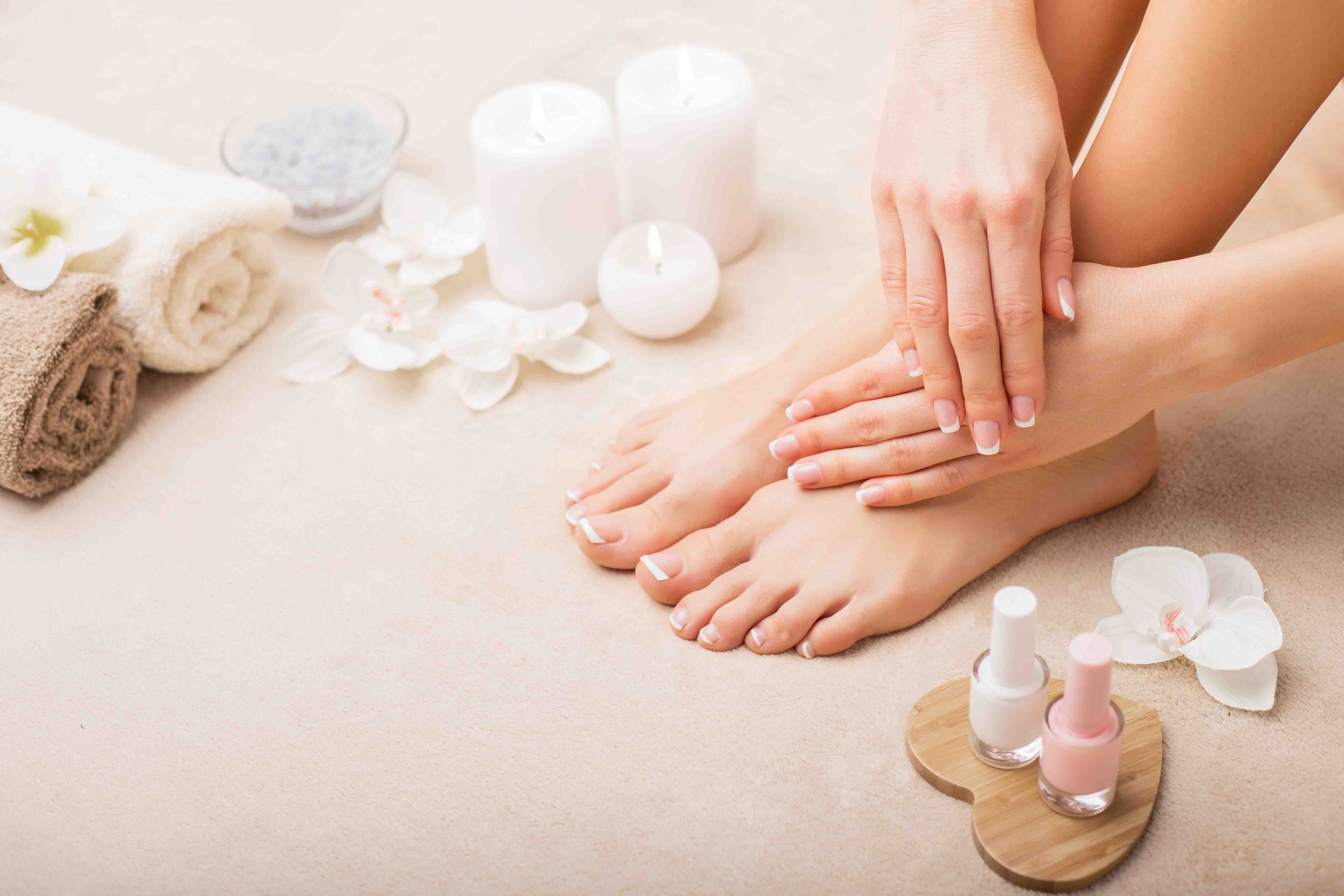 Perfect Hands & Feet for Your Big Day