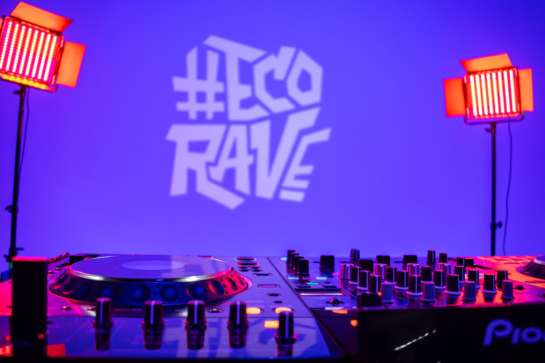 LED Walls for Island Corporate Events