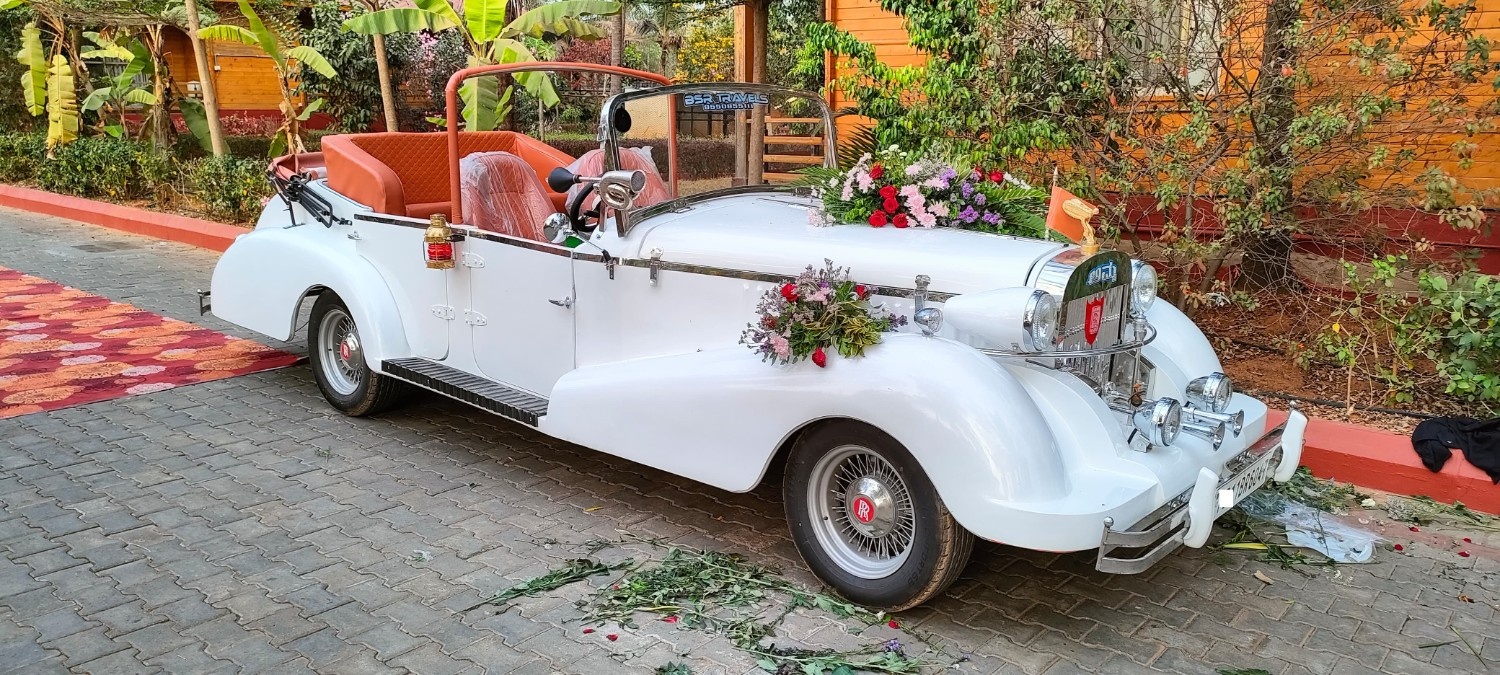 Classic Car Rentals for Your Special Day