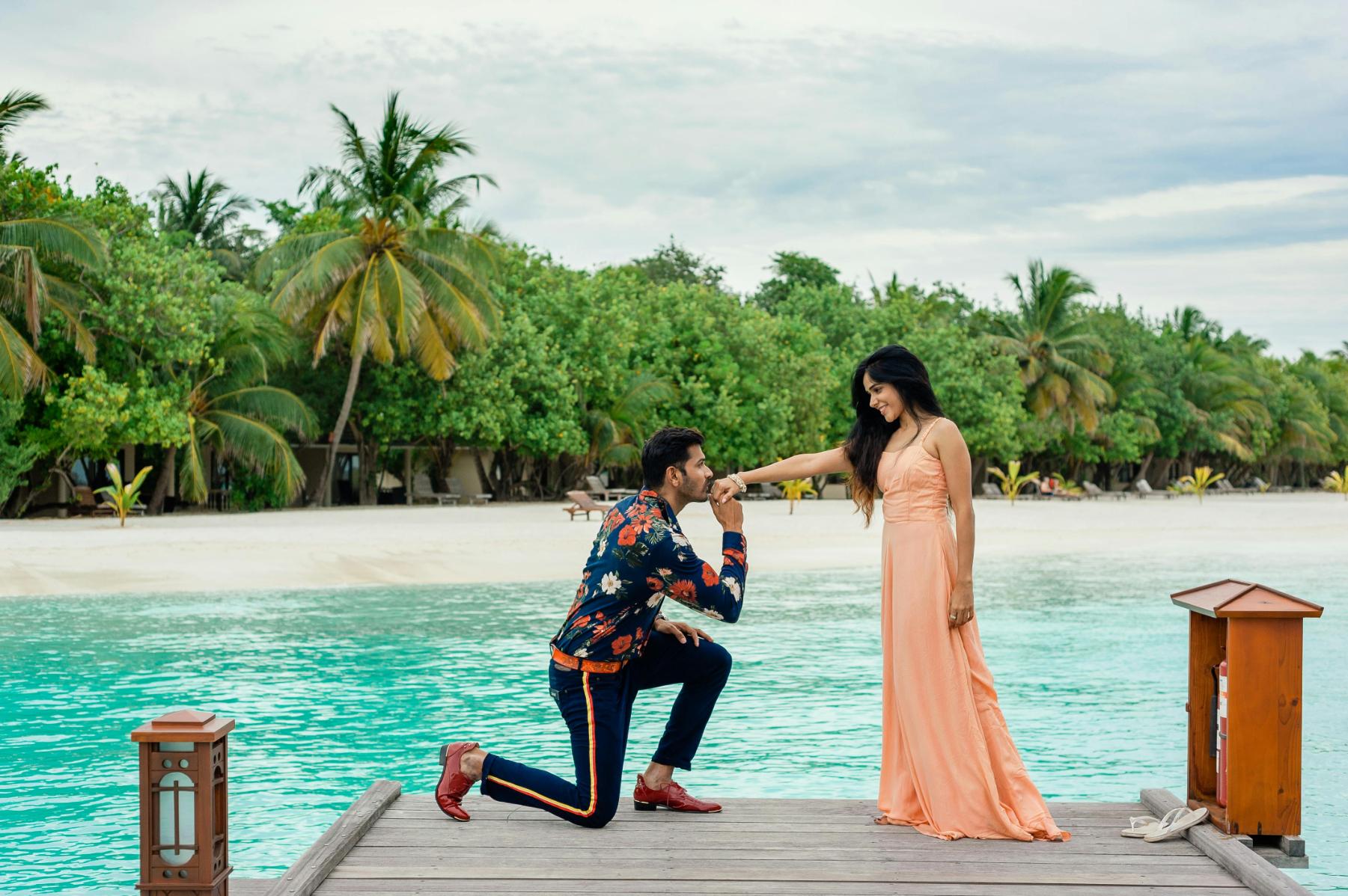 How to Style Your Honeymoon Looks for Photos & Comfort