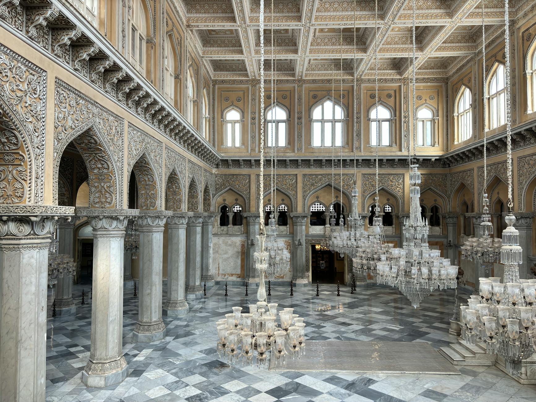 Choose Golden Palace Wedding Hall in Hyderabad Guide | Happiffie