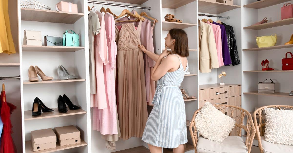 Step 4: Styling & Wardrobe Planning