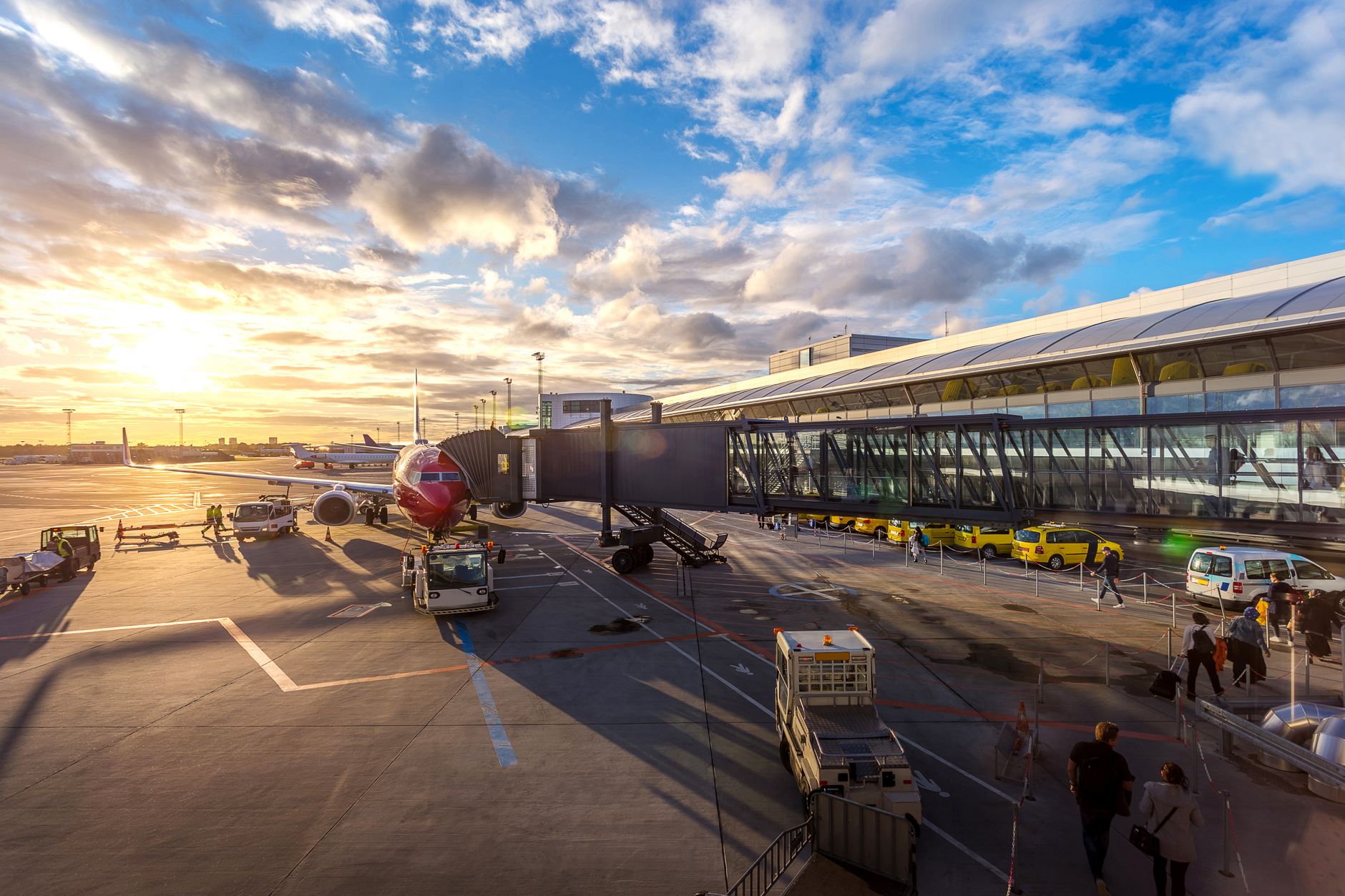 Seamless Airport & Railway Transfers