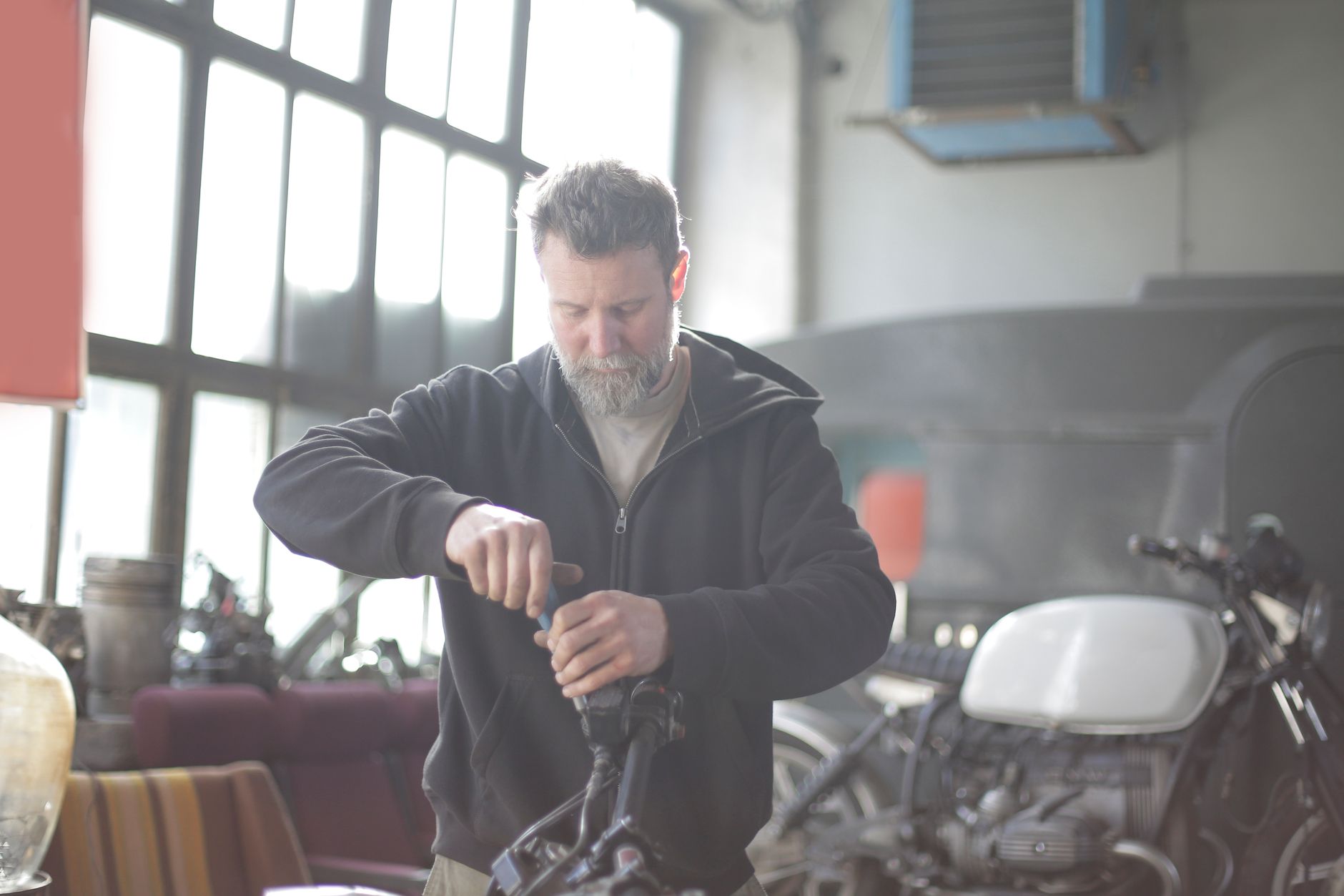Expert Bike Buying & Rental Support