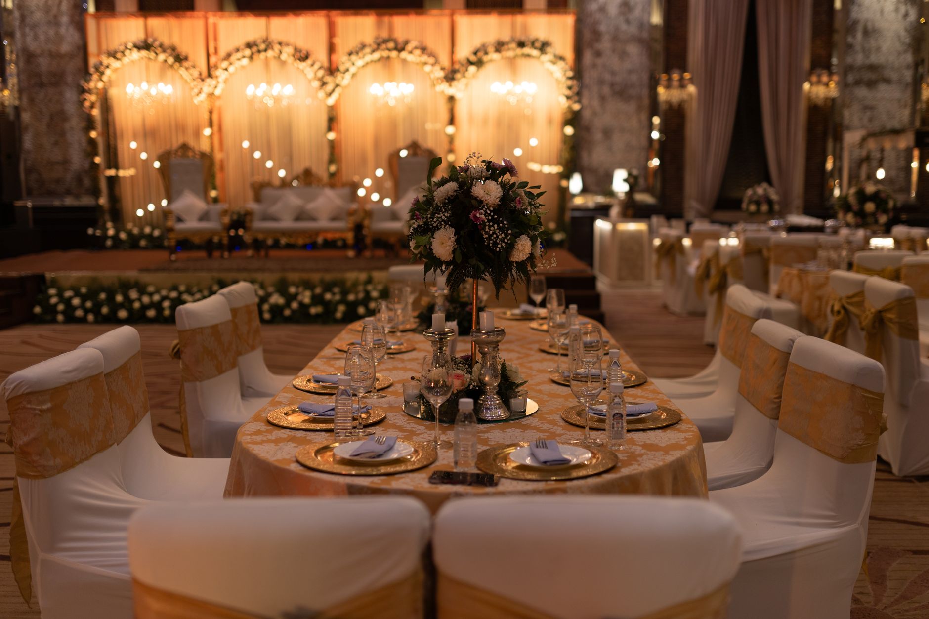 Elegant Formal Table Dining in Hyderabad