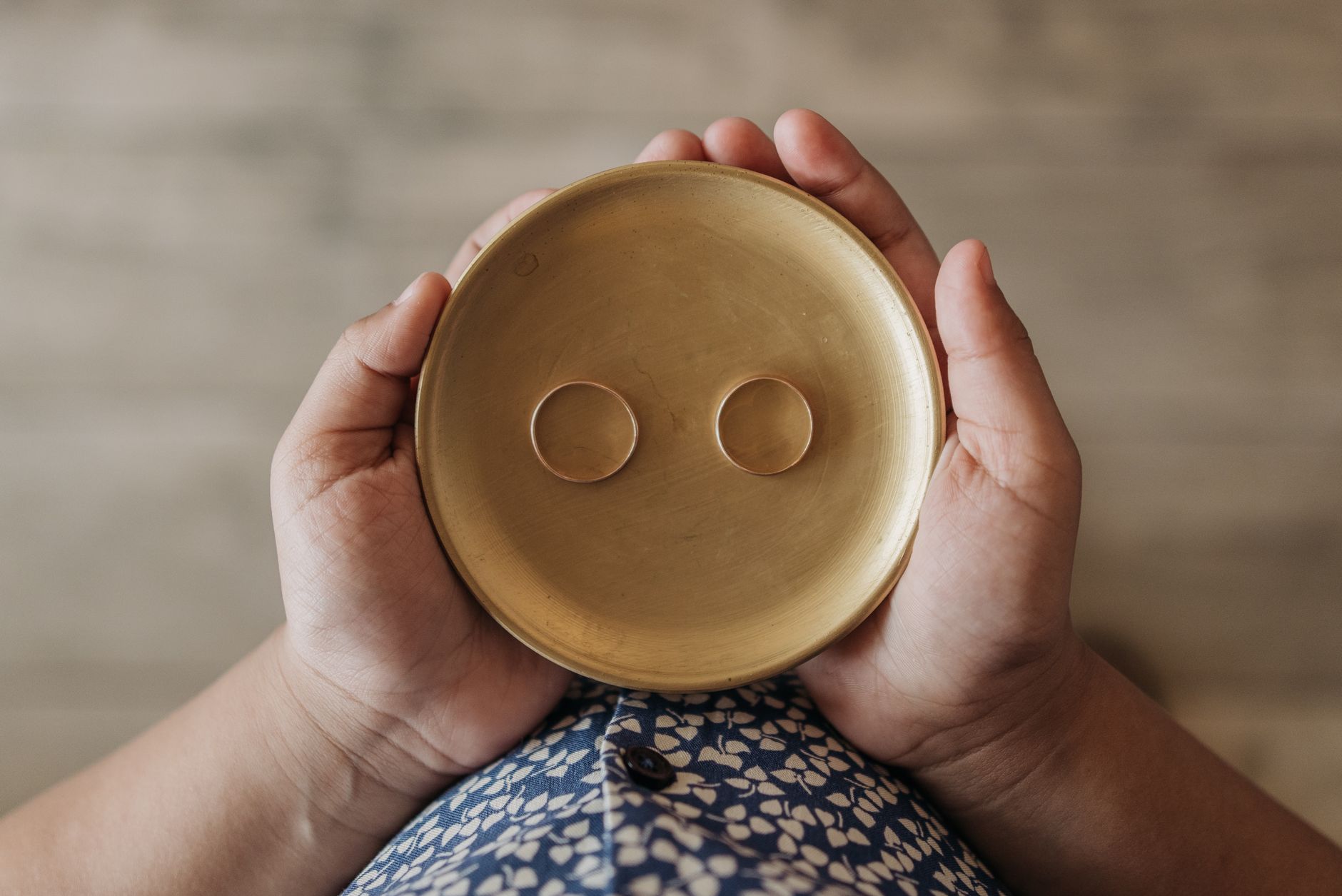Elegant Ring Trays for Your Sagai