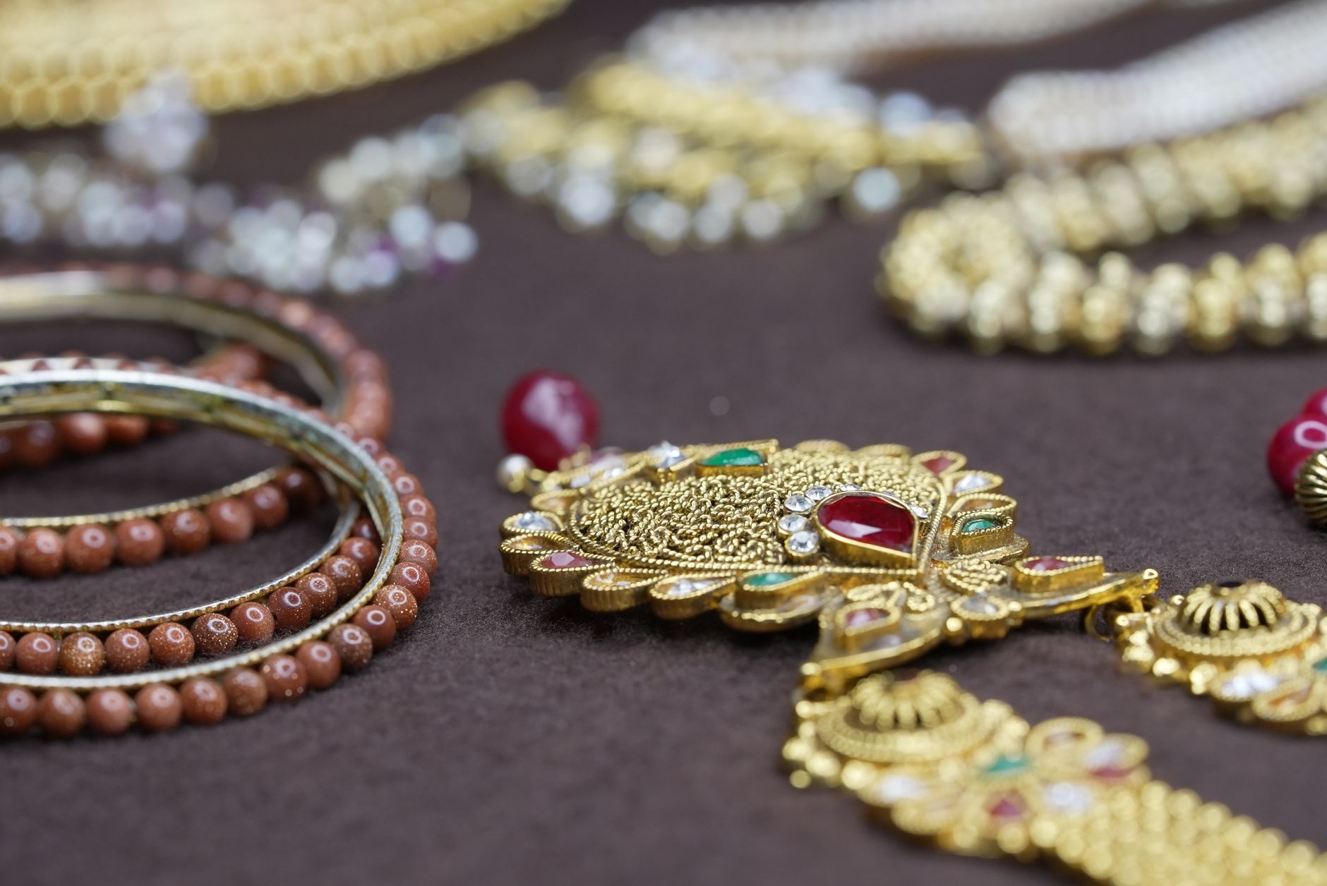 Timeless Traditional Gemcraft, Indore