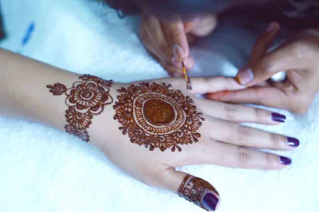 Exquisite Mehndi Art for Your Special Day